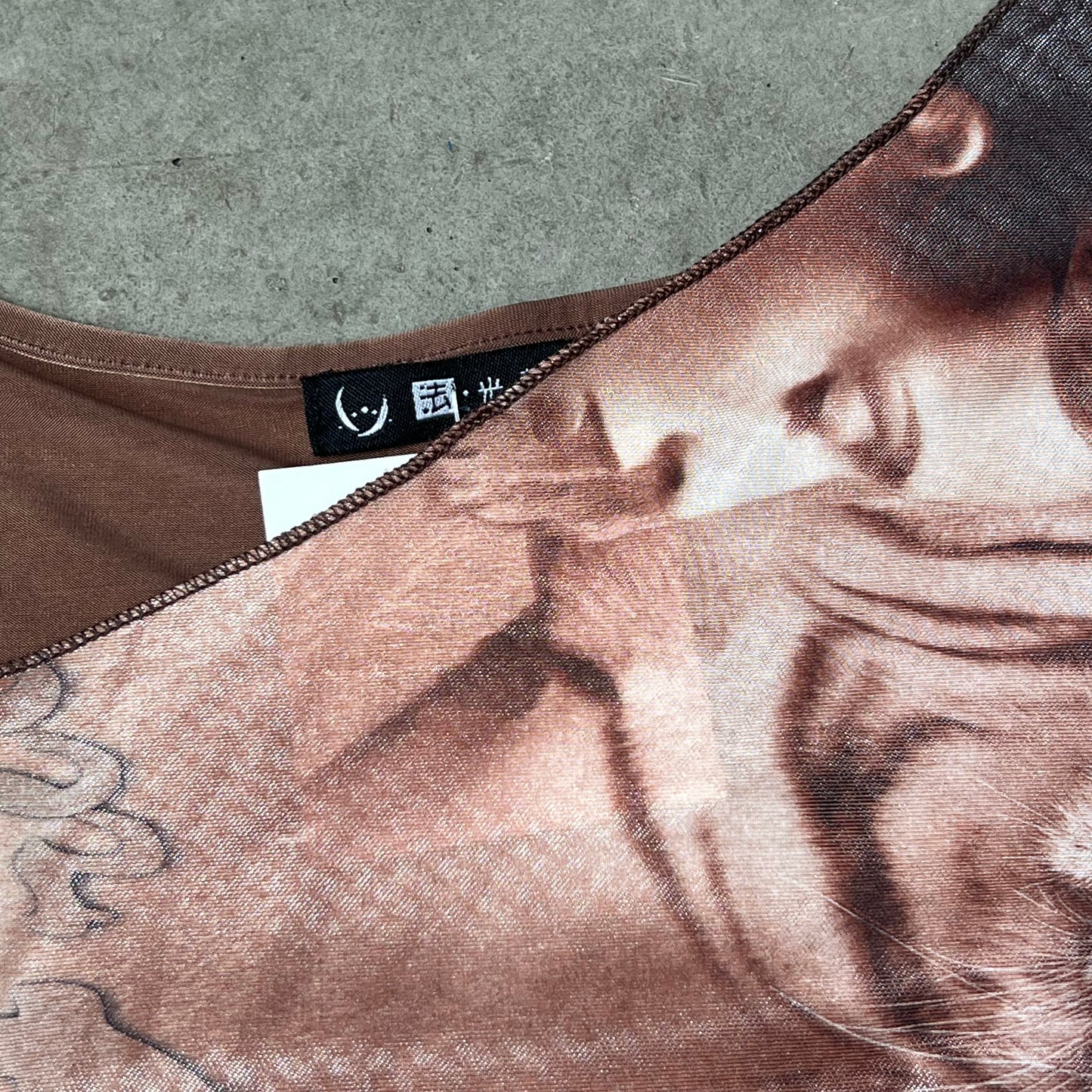 Vintage Design Top