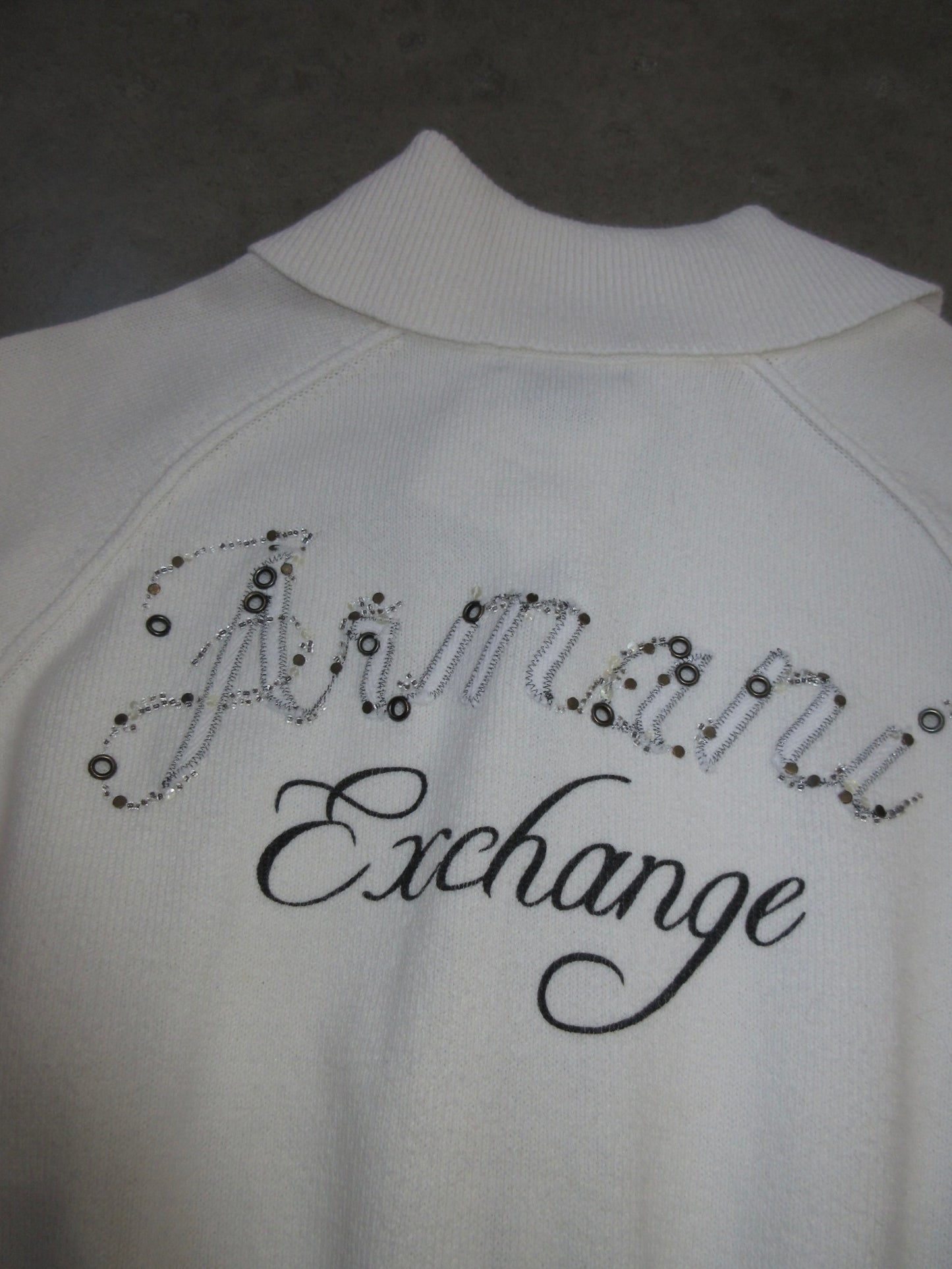 Vintage Design Zip Top