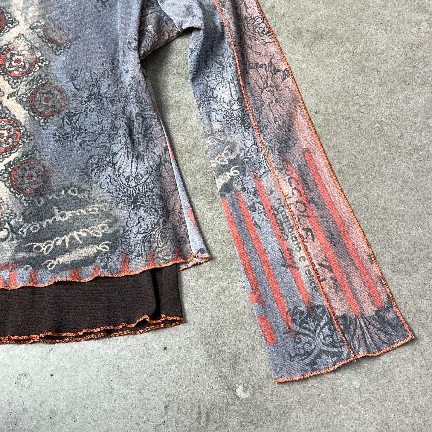 Vintage Design Top