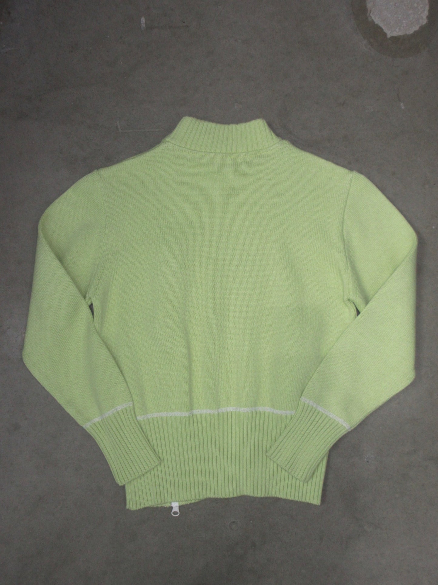 Vintage Design Zip Top