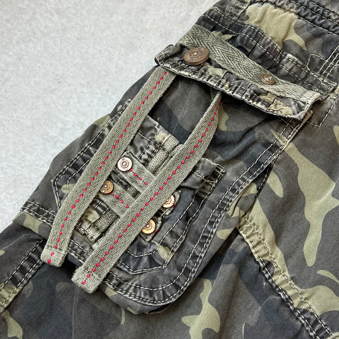Vintage Design Shorts