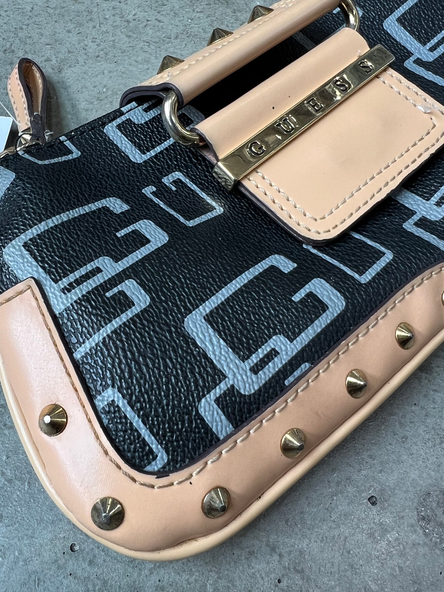 Guess Vintage Design Bag