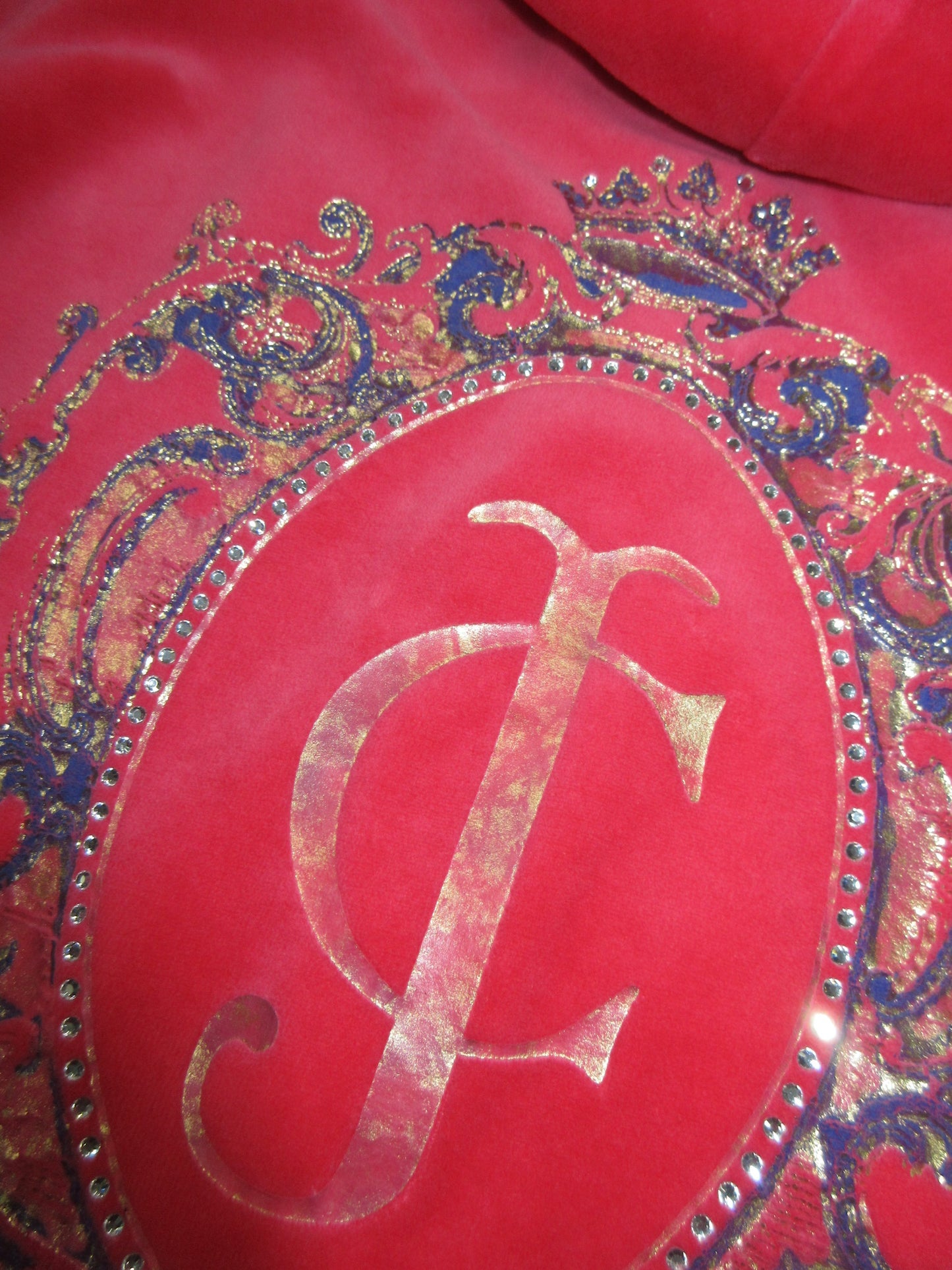 Juicy Couture Vintage Design Zip Top
