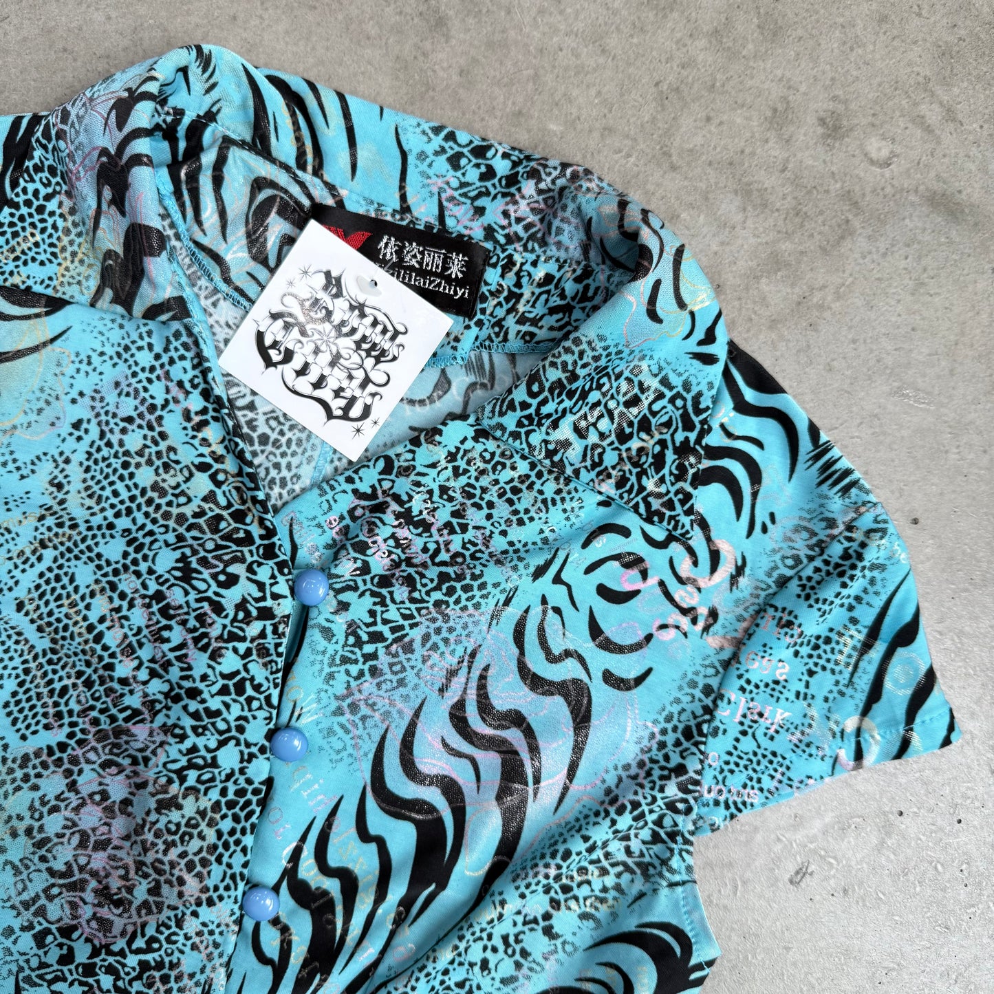 Vintage Design Top
