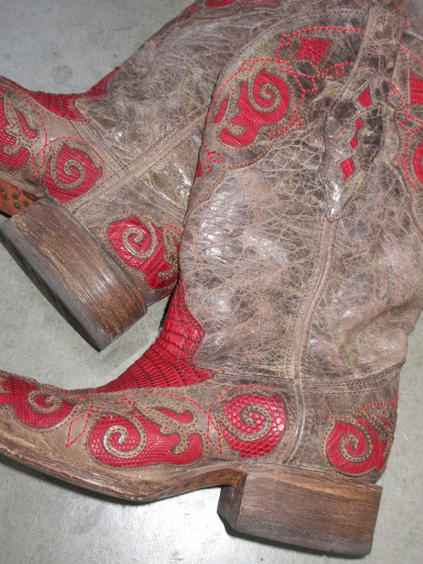 Vintage Design Western Boots