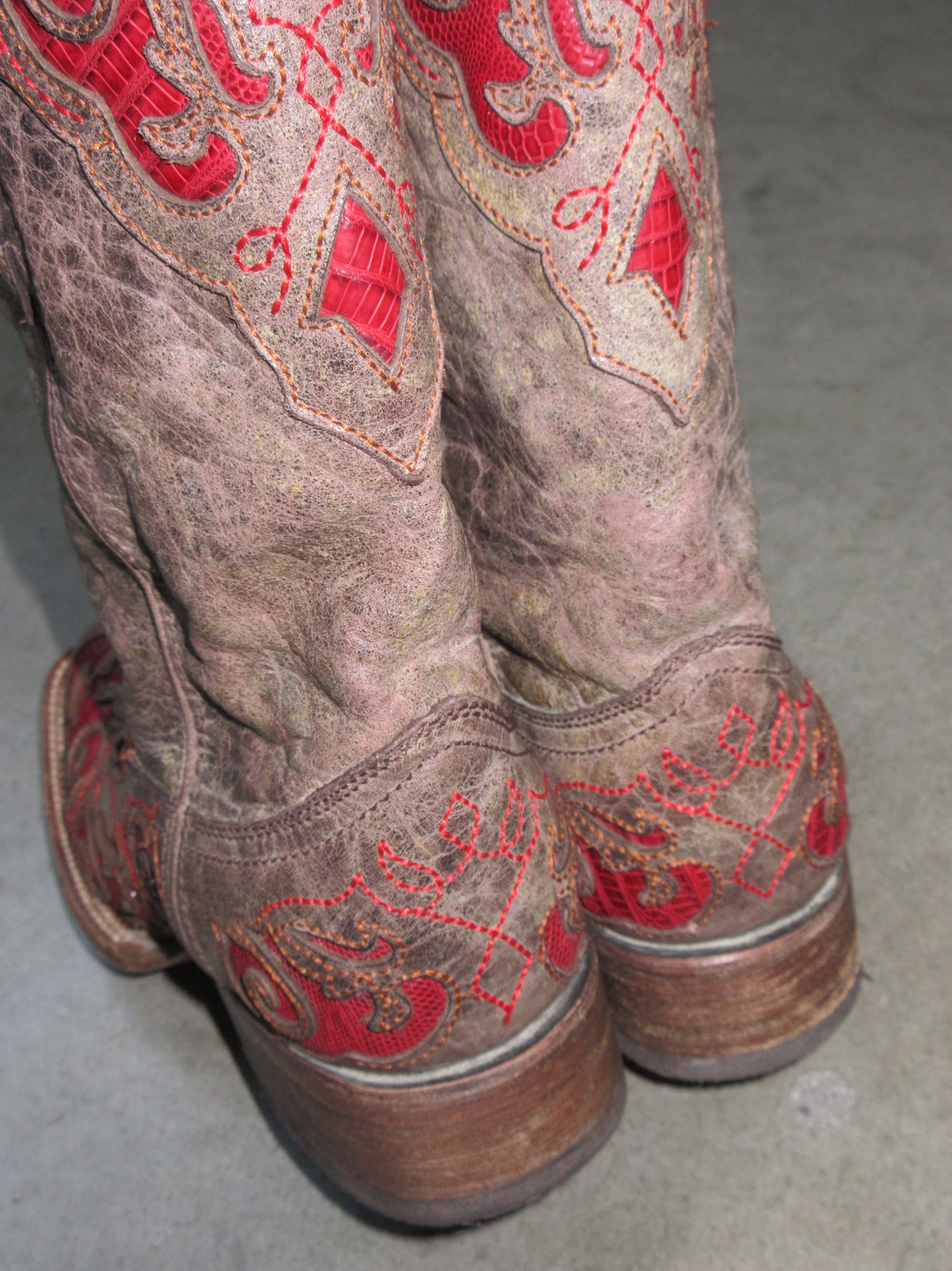 Vintage Design Western Boots