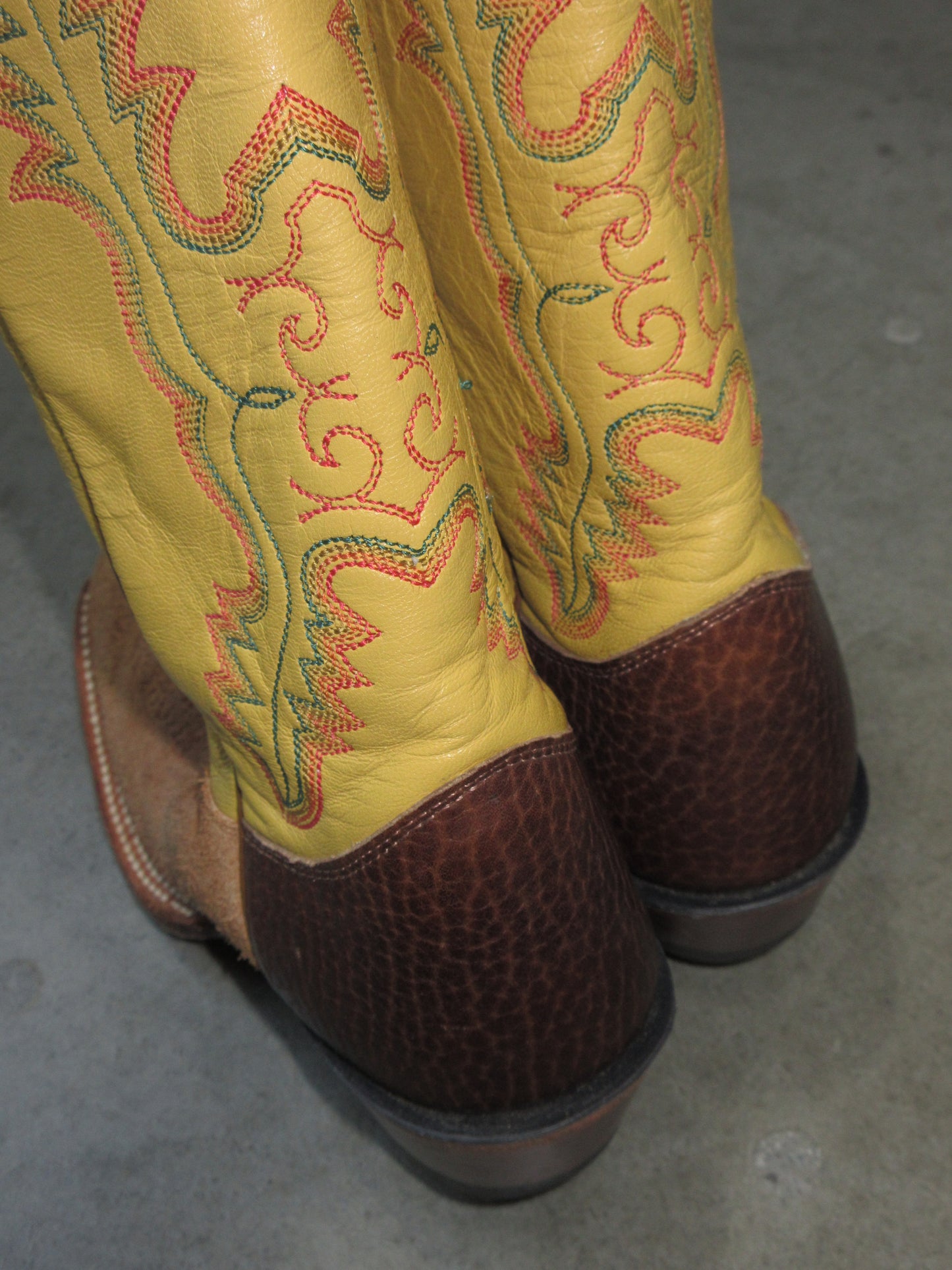 Vintage Design Western Boots