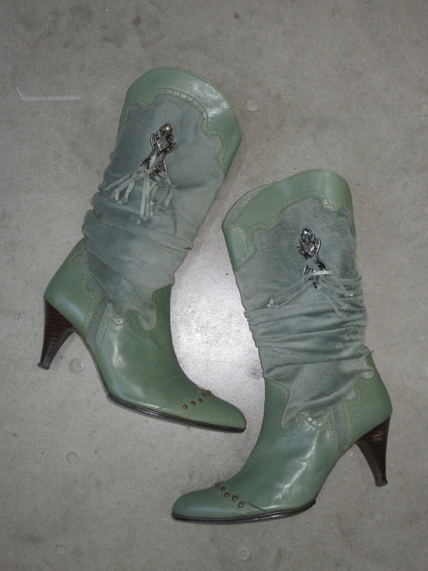 Vintage Design Western Boots