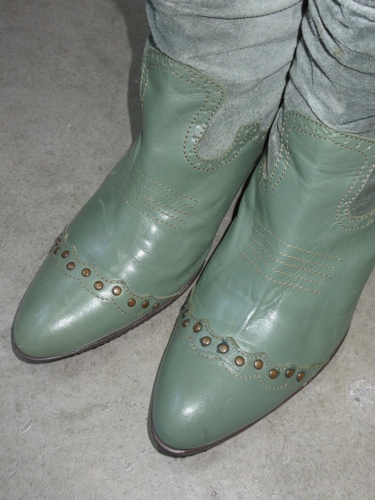 Vintage Design Western Boots