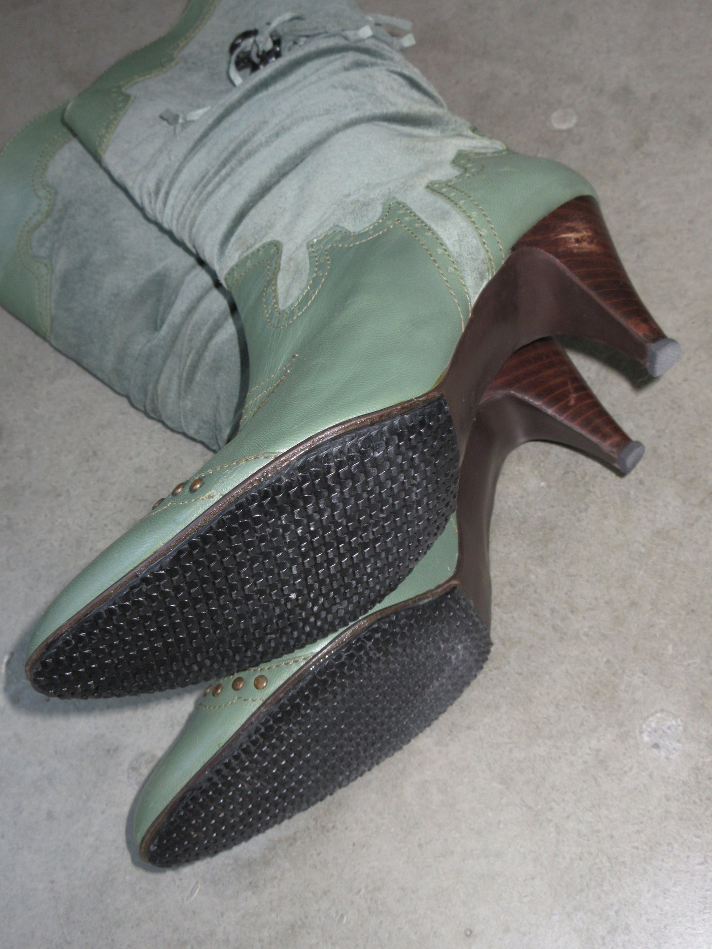 Vintage Design Western Boots