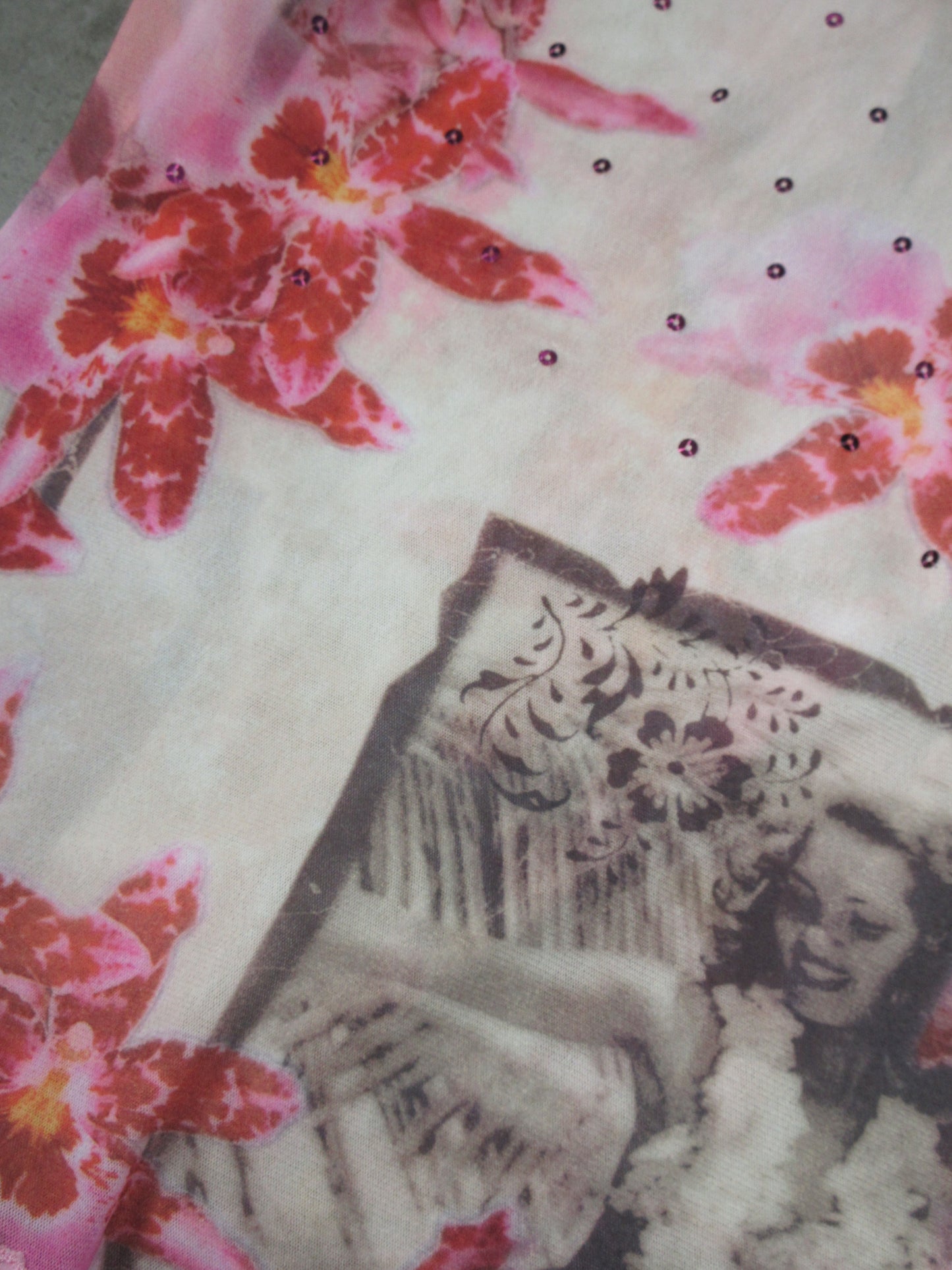 Vintage Design Top