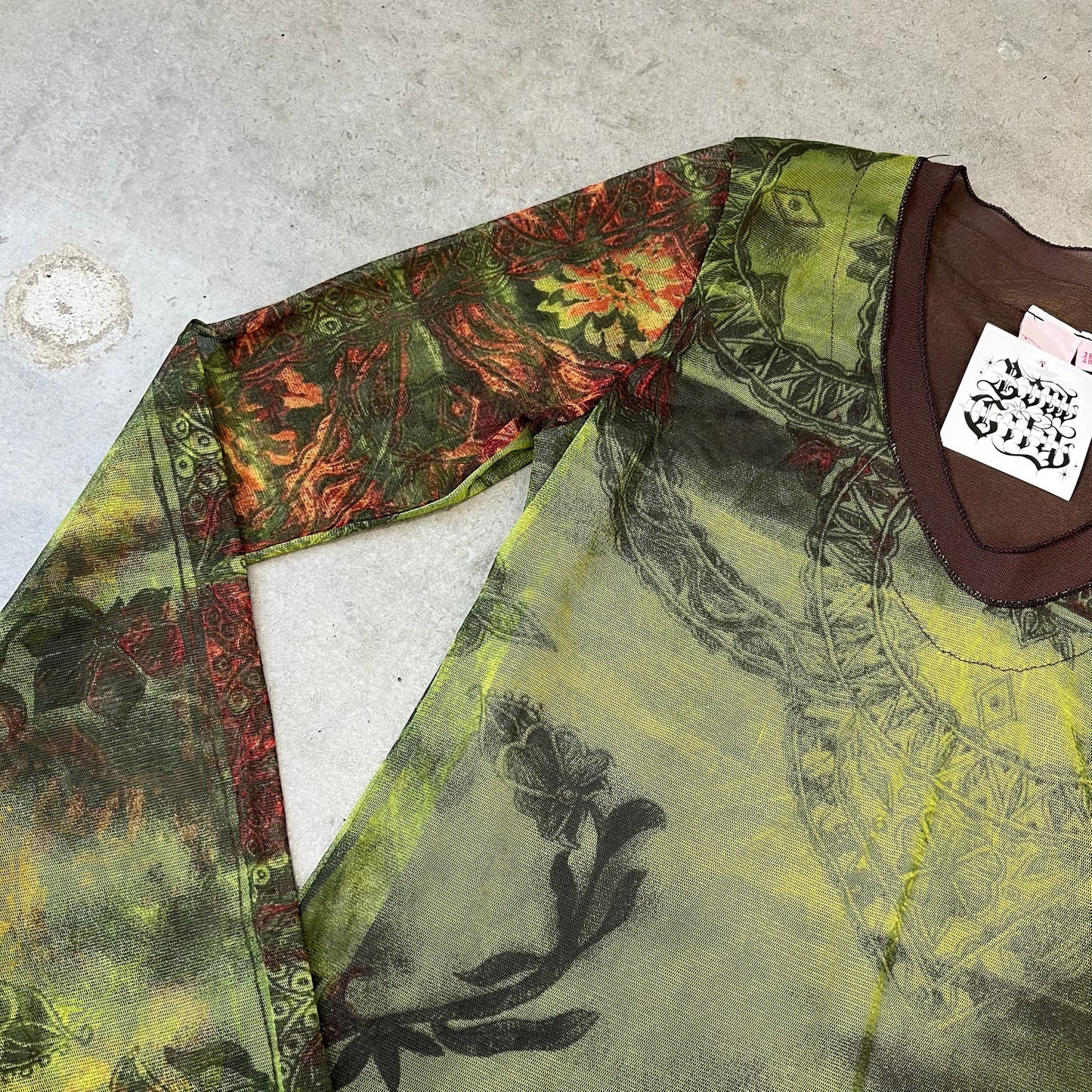 Vintage Design Top