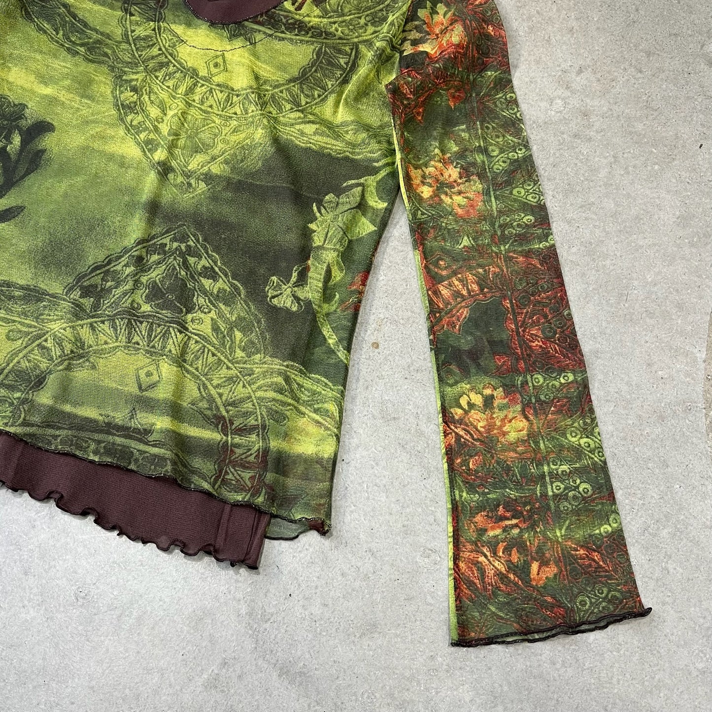 Vintage Design Top