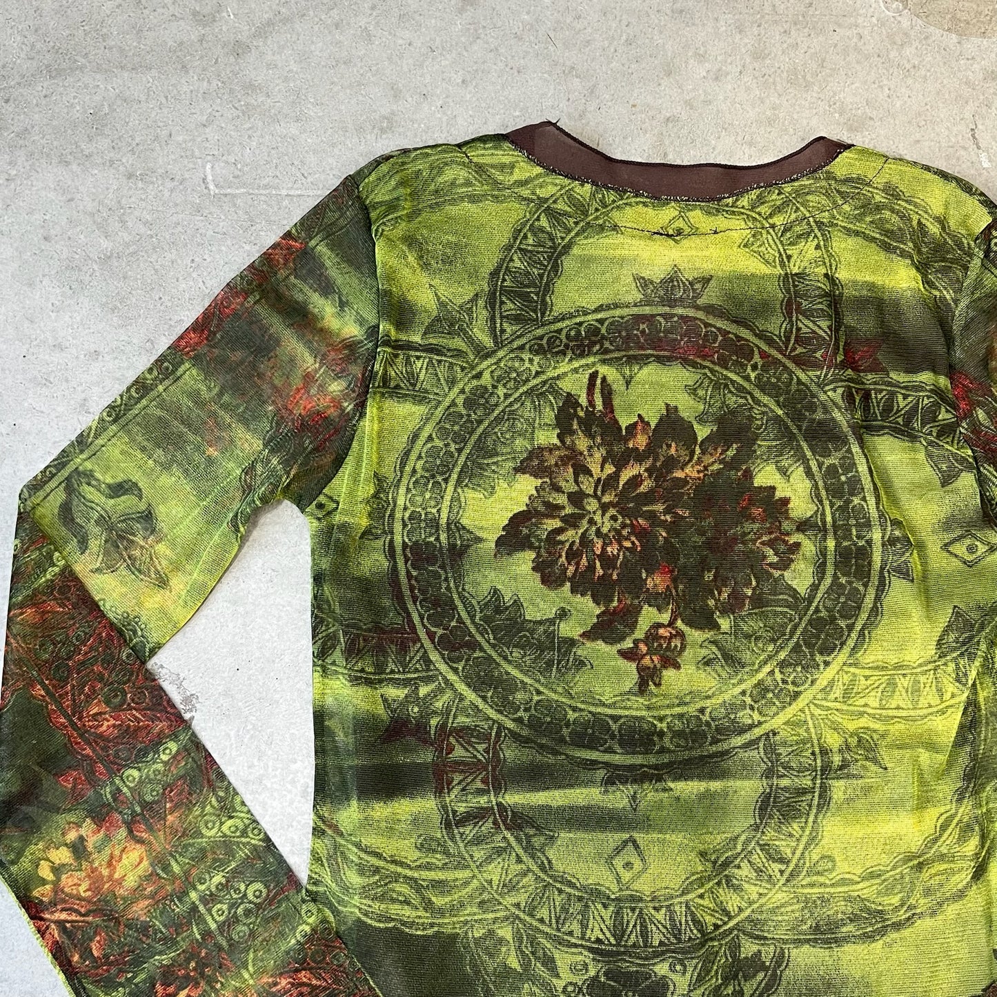 Vintage Design Top