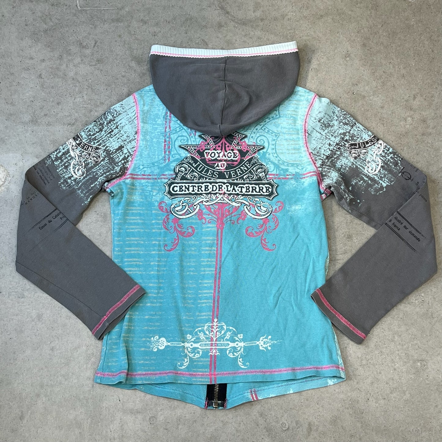 Vintage Design Zip Top