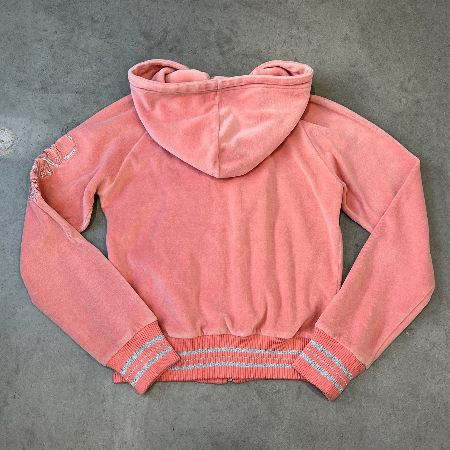 Vintage Design Zip Top