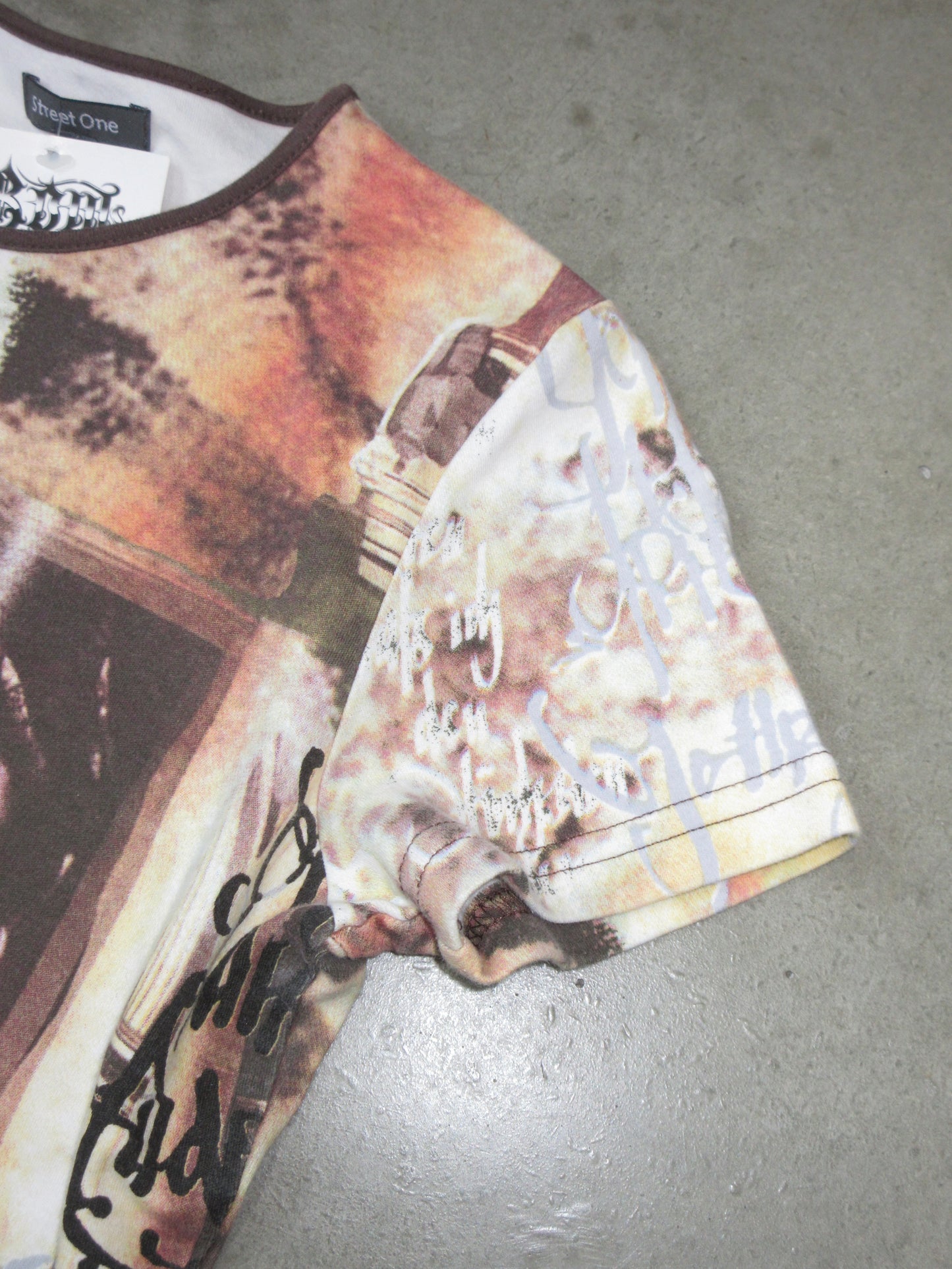 Vintage Design Top