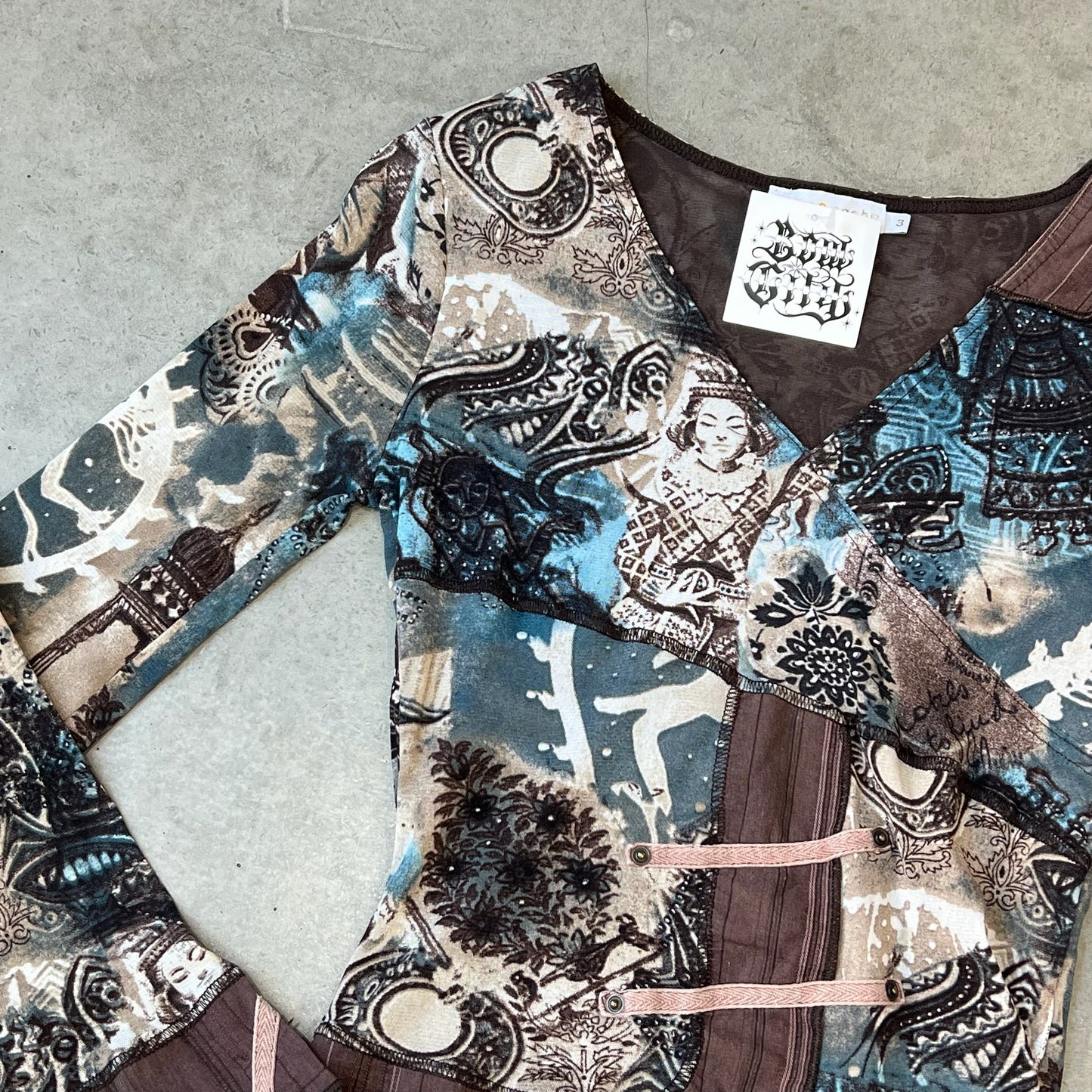 Vintage Design Top