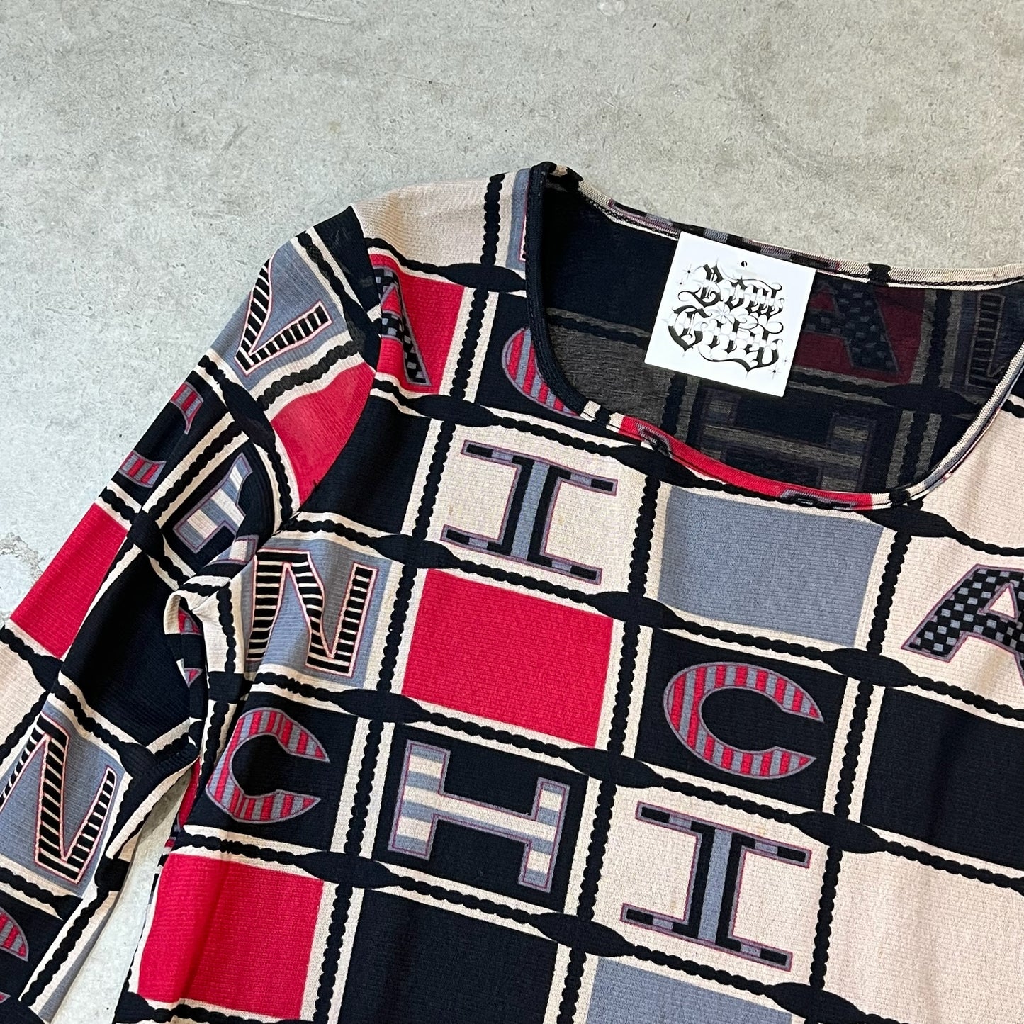 Vintage Design Top