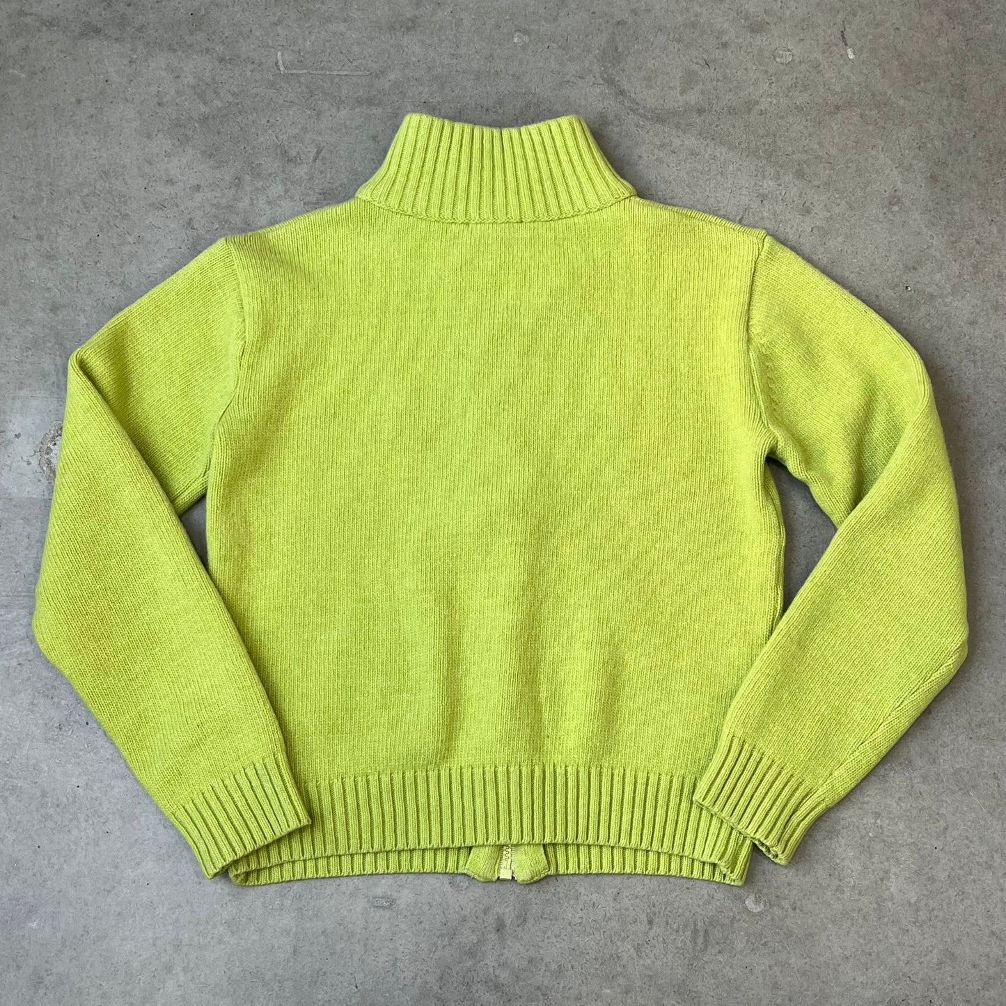 Vintage Design Zip Top