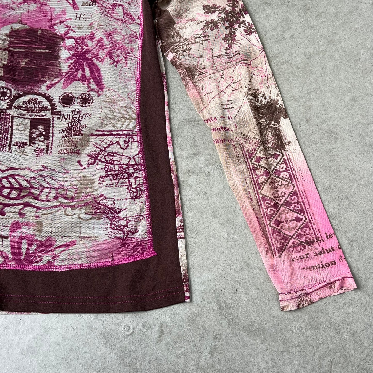 Vintage Design Top