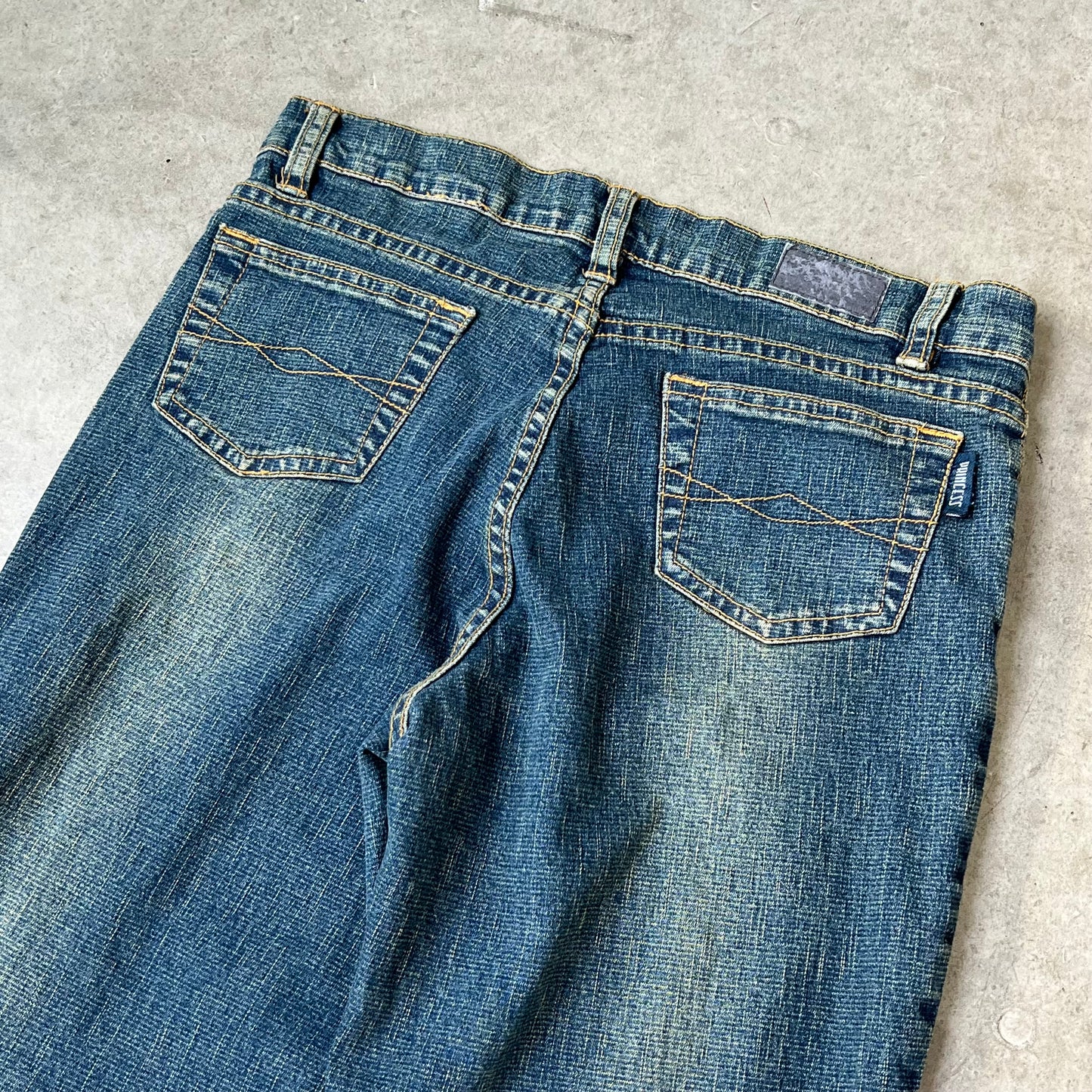 Vintage Deign Flare Pants