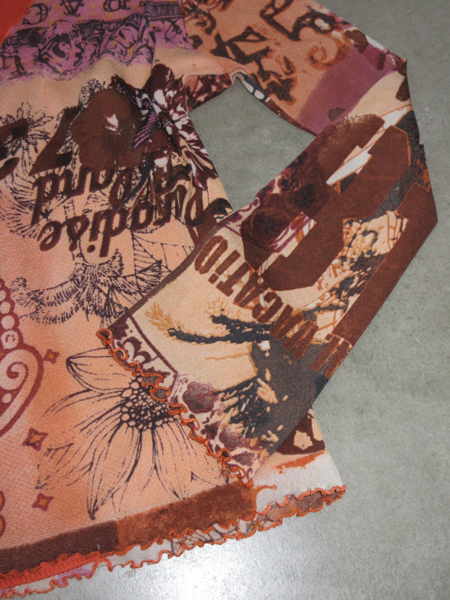 Vintage Design Top