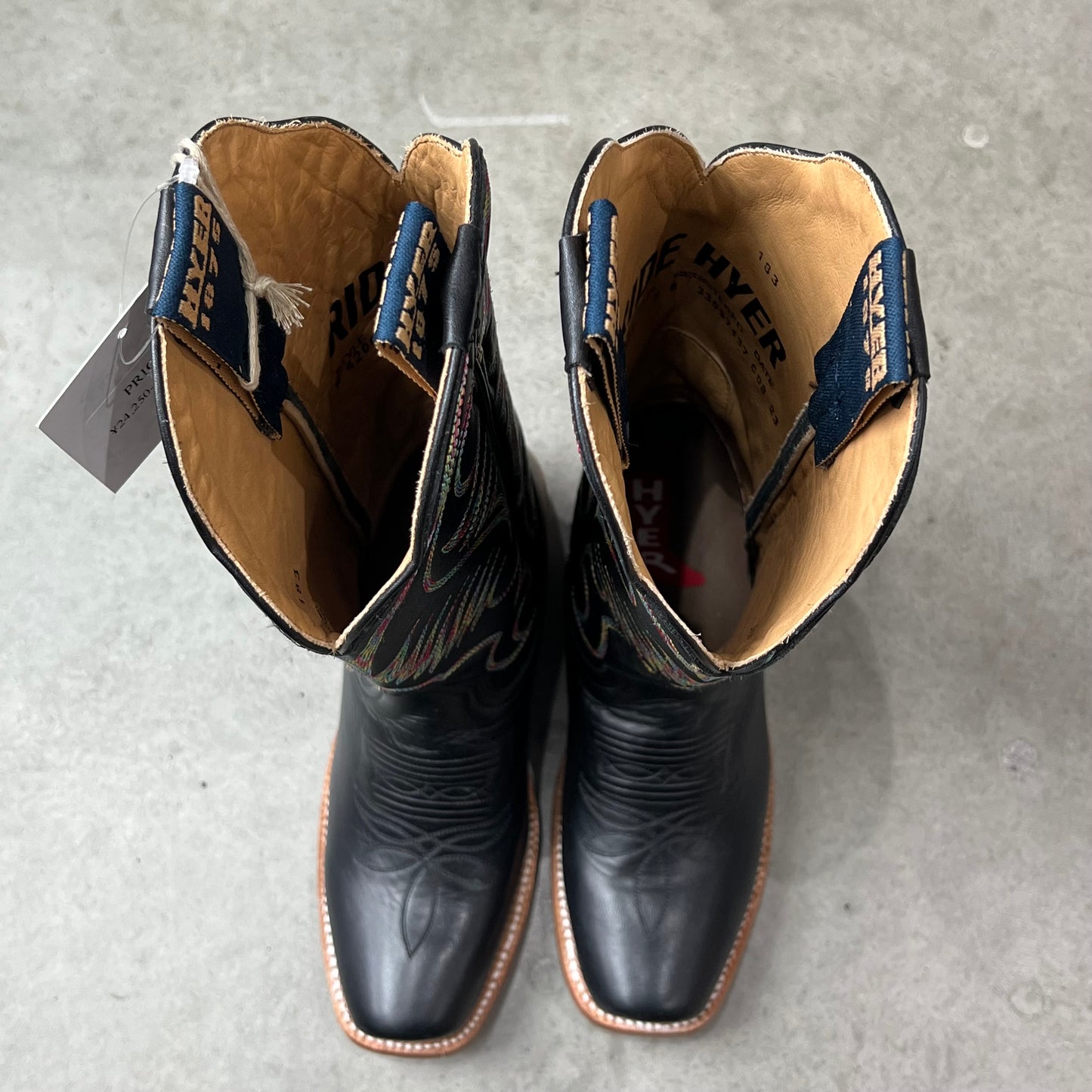 Vintage Design Western Boots
