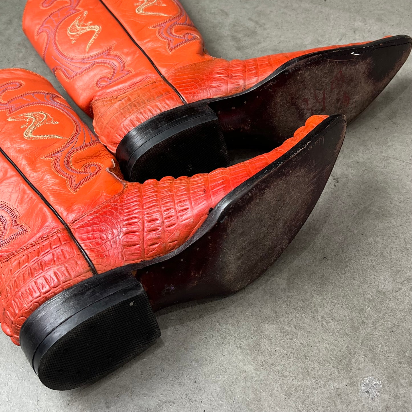 Vintage Design Western Boots