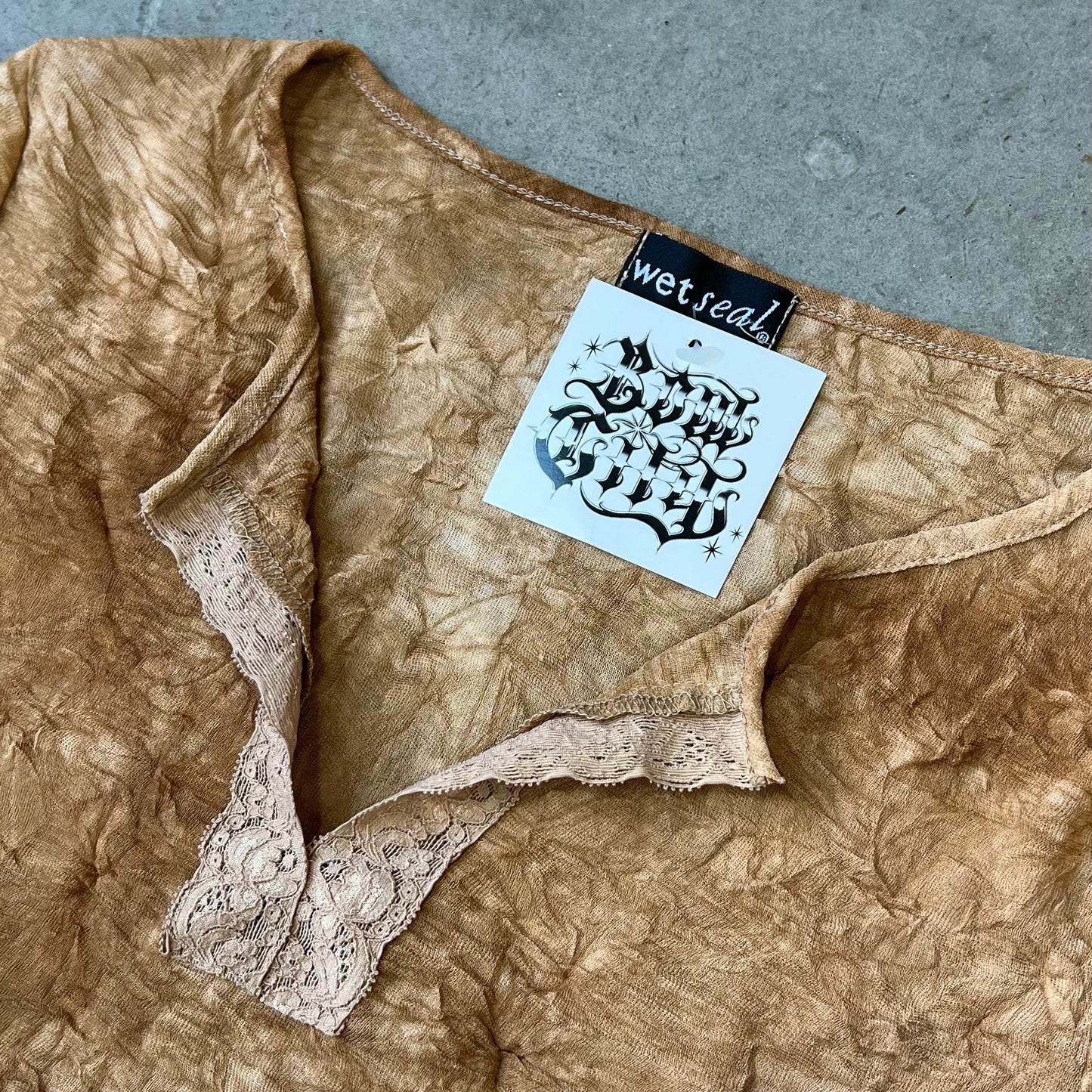Vintage Design Top