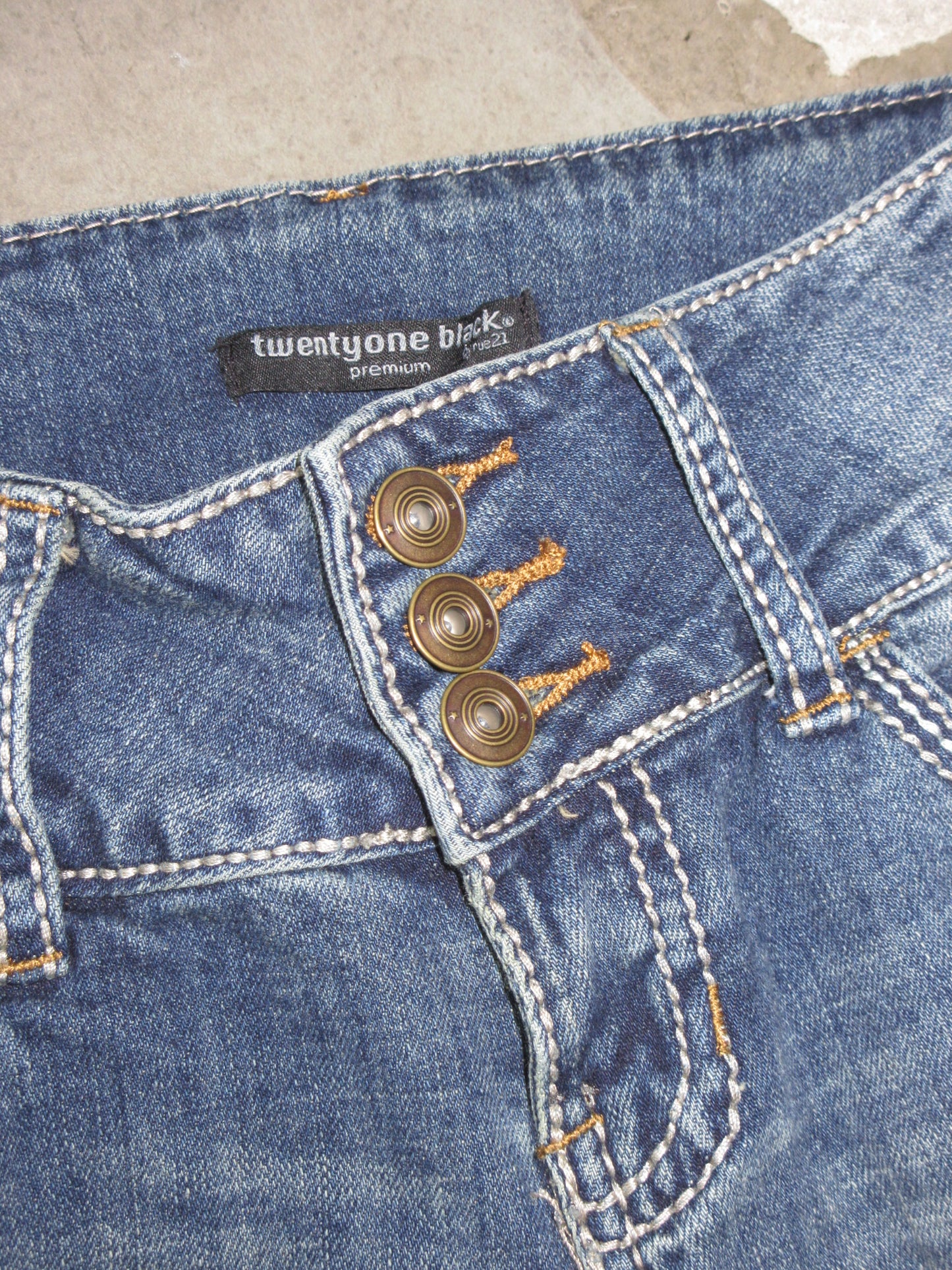 Vintage Design Flare Pants