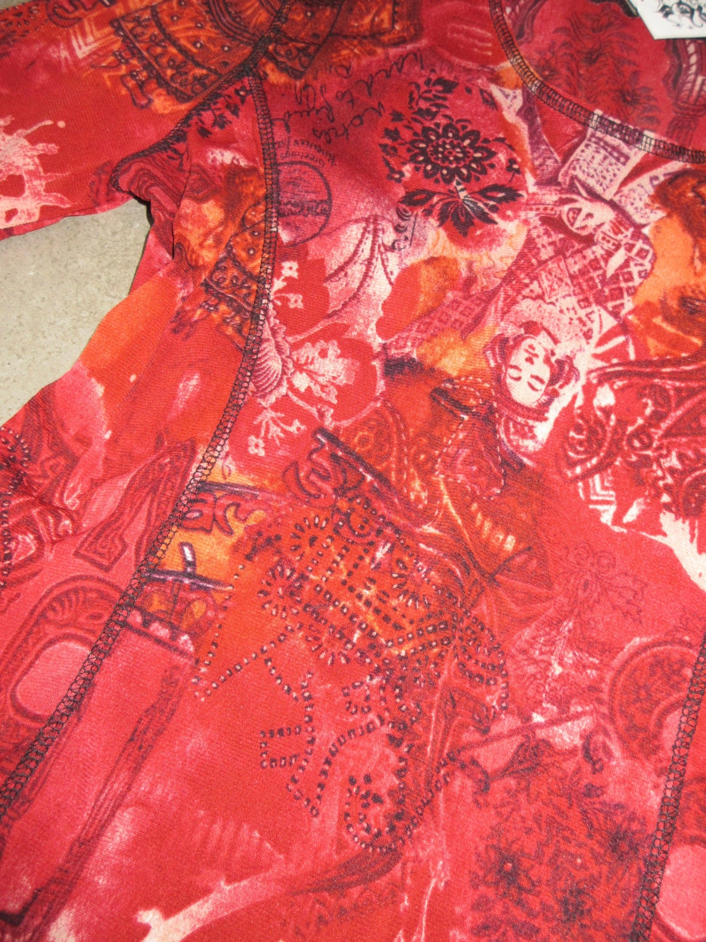 Vintage Design Top