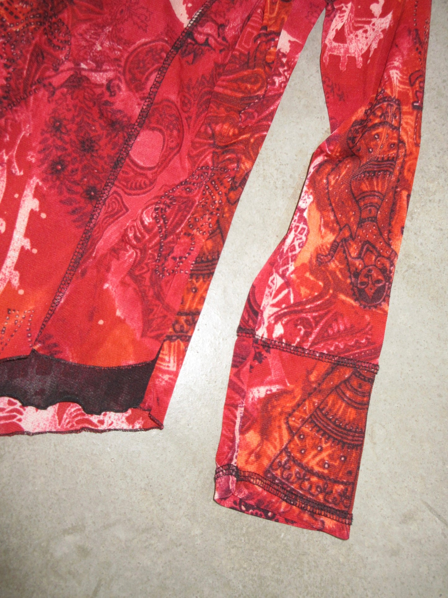 Vintage Design Top
