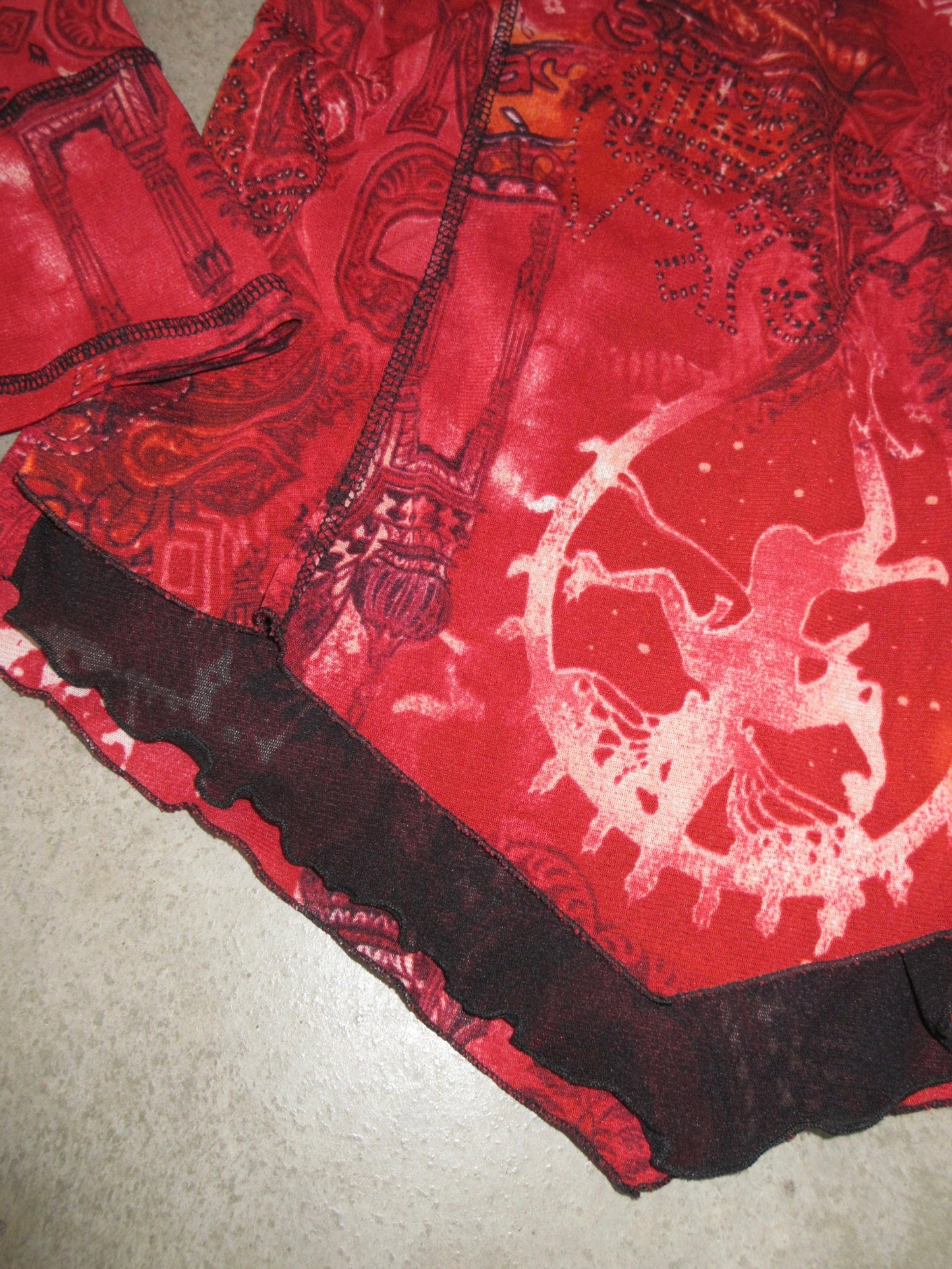 Vintage Design Top