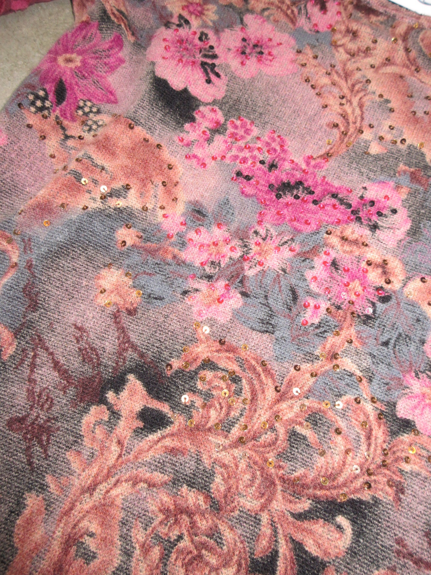 Vintage Design Top
