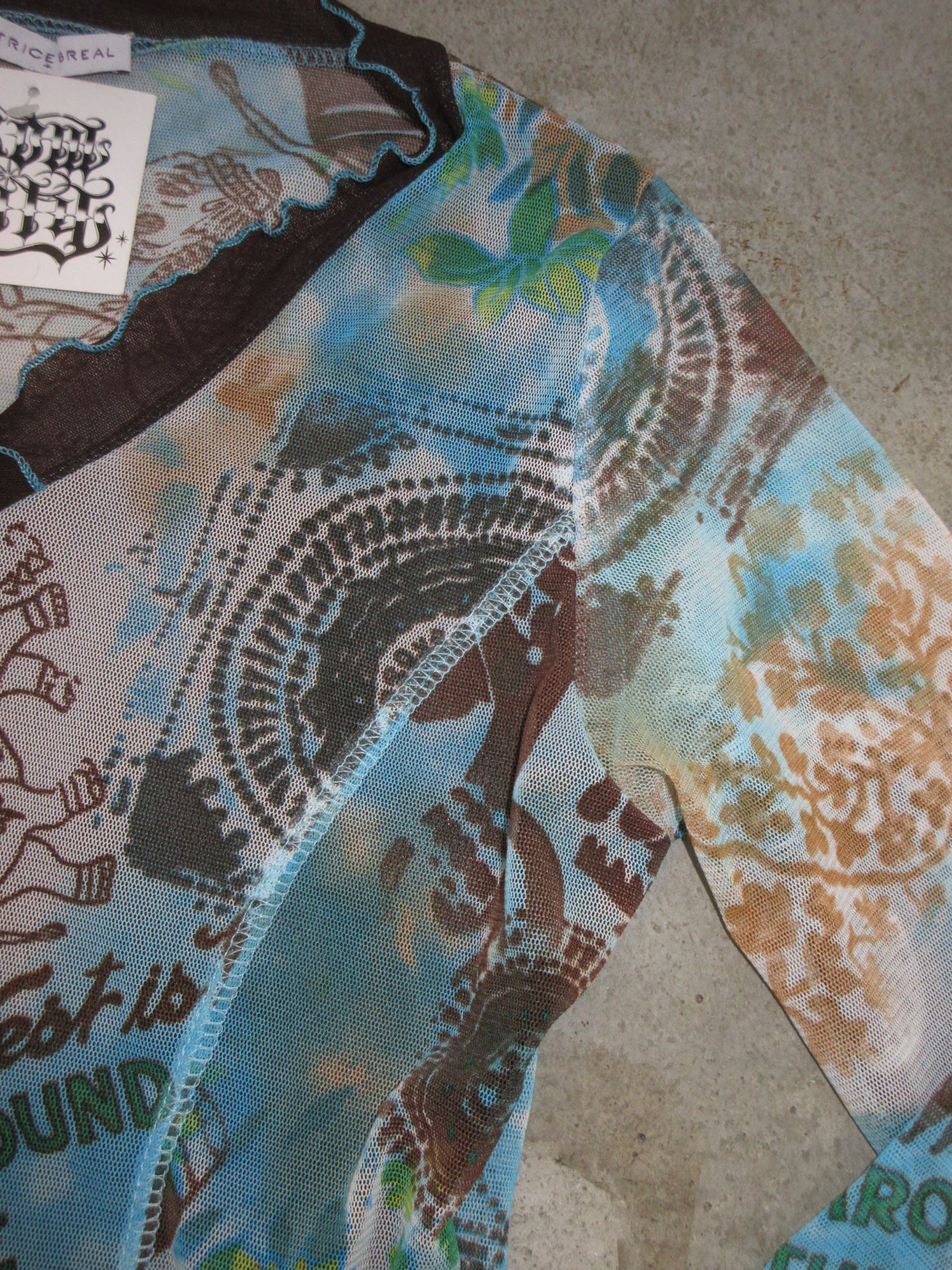 Vintage Design Top