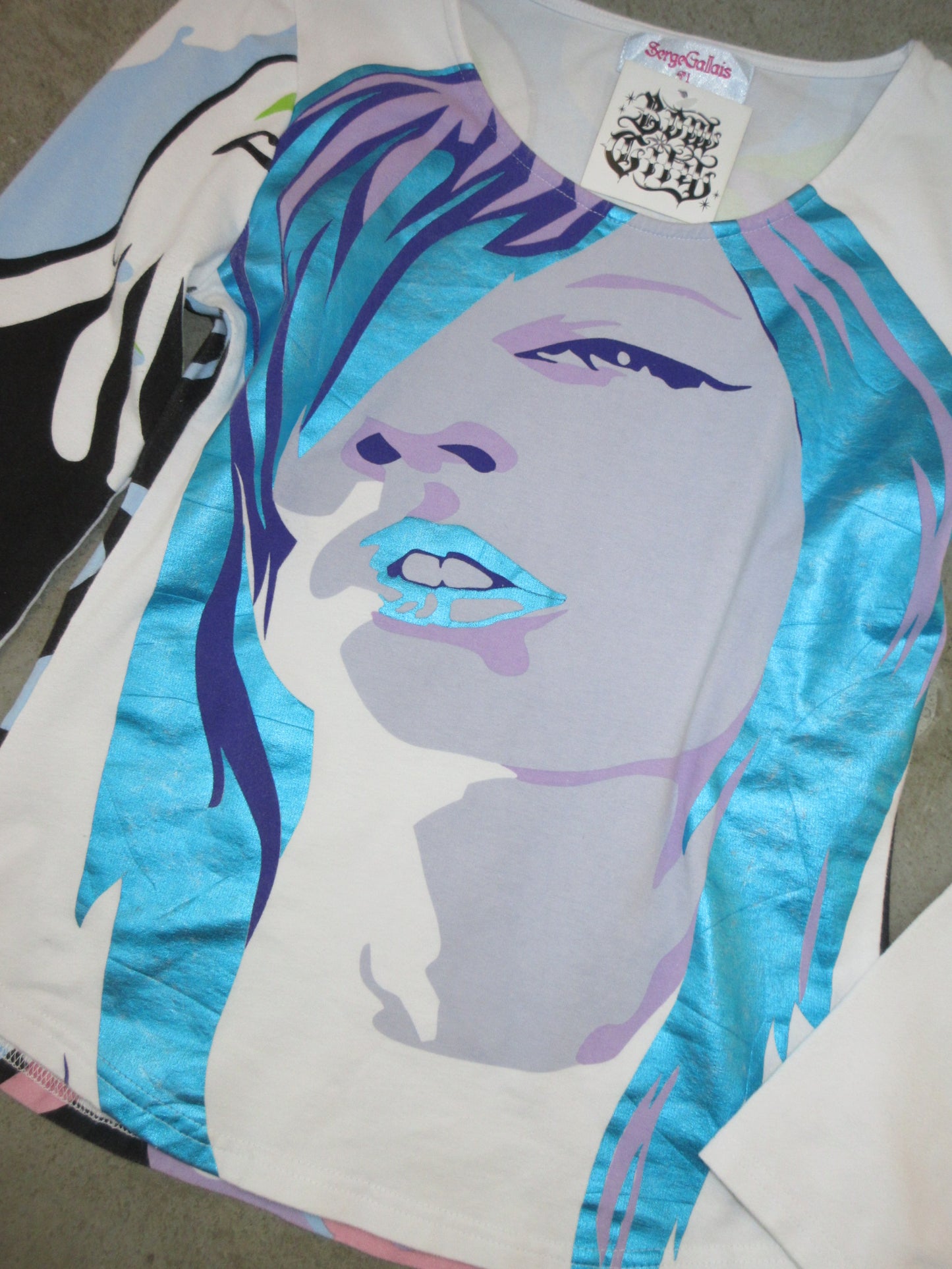 Vintage Design Top