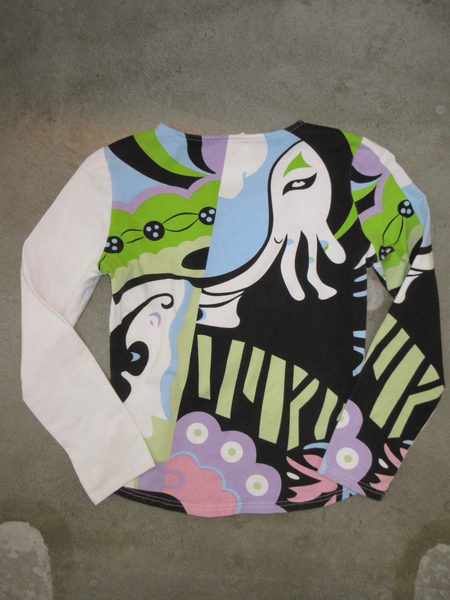 Vintage Design Top