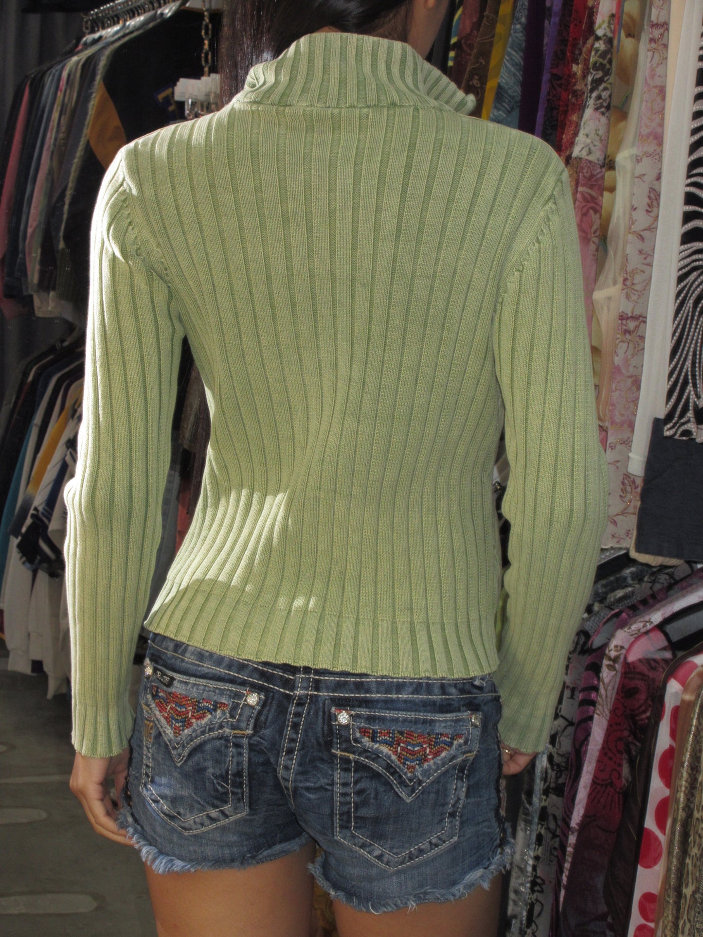 Vintage Design Zip Top
