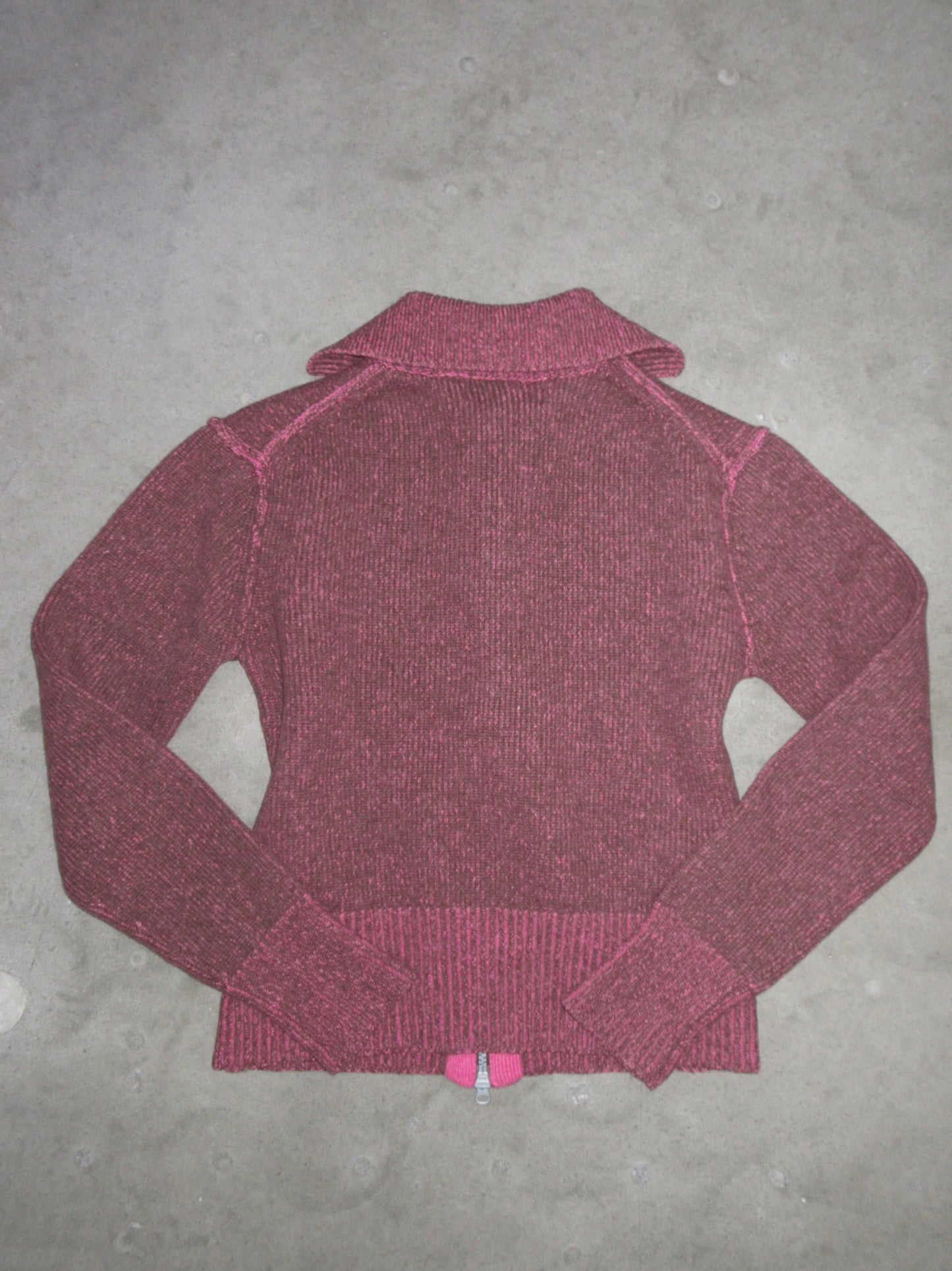 Vintage Design Zip Top