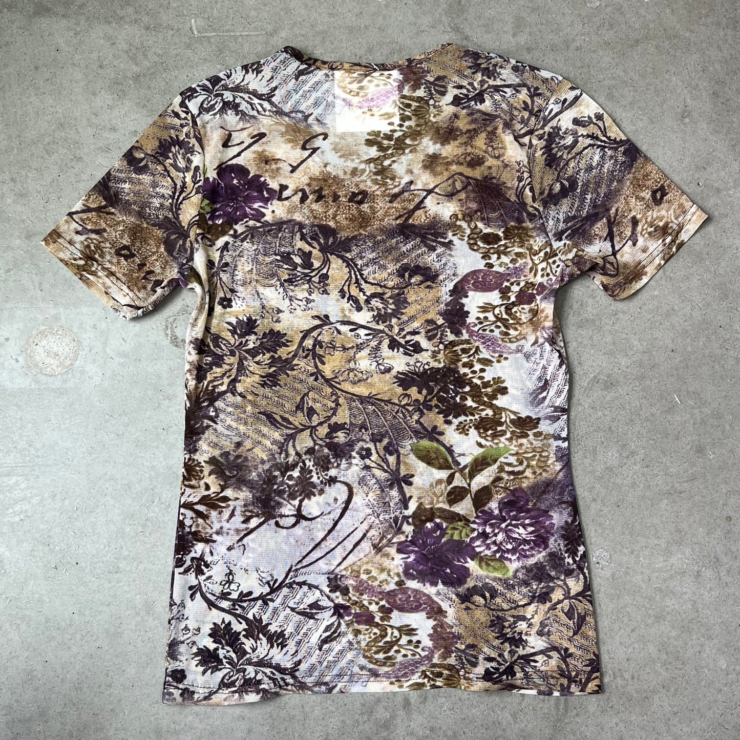 Vintage Design Top