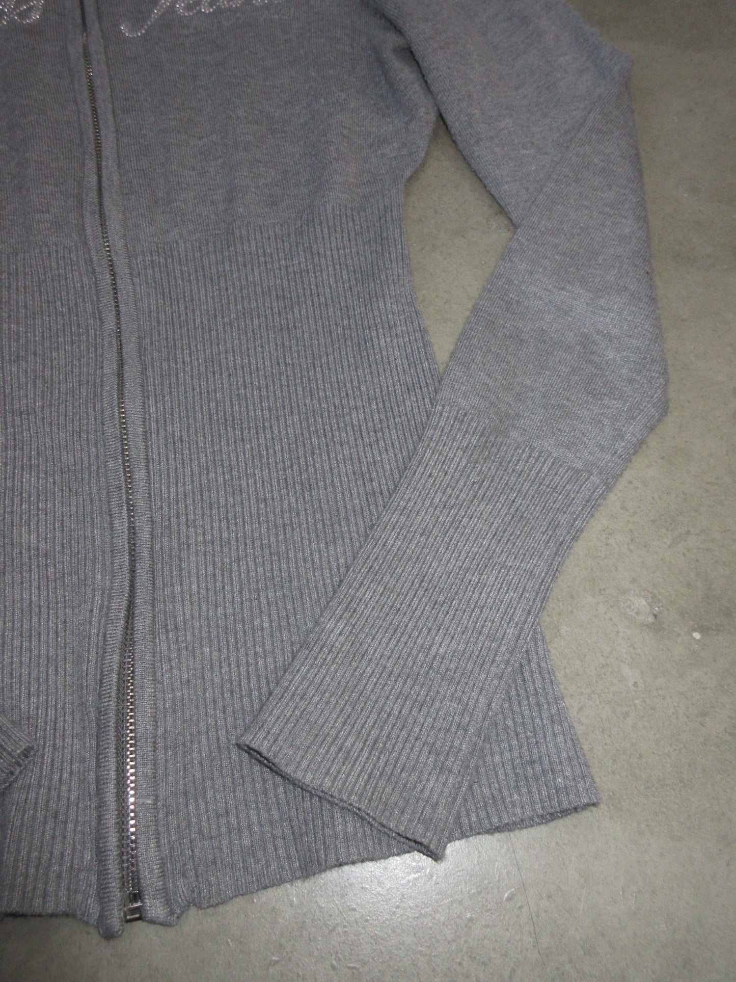 Guess Vintage Design Zip Top