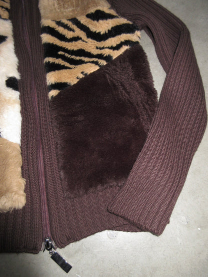 Vintage Design Zip Top