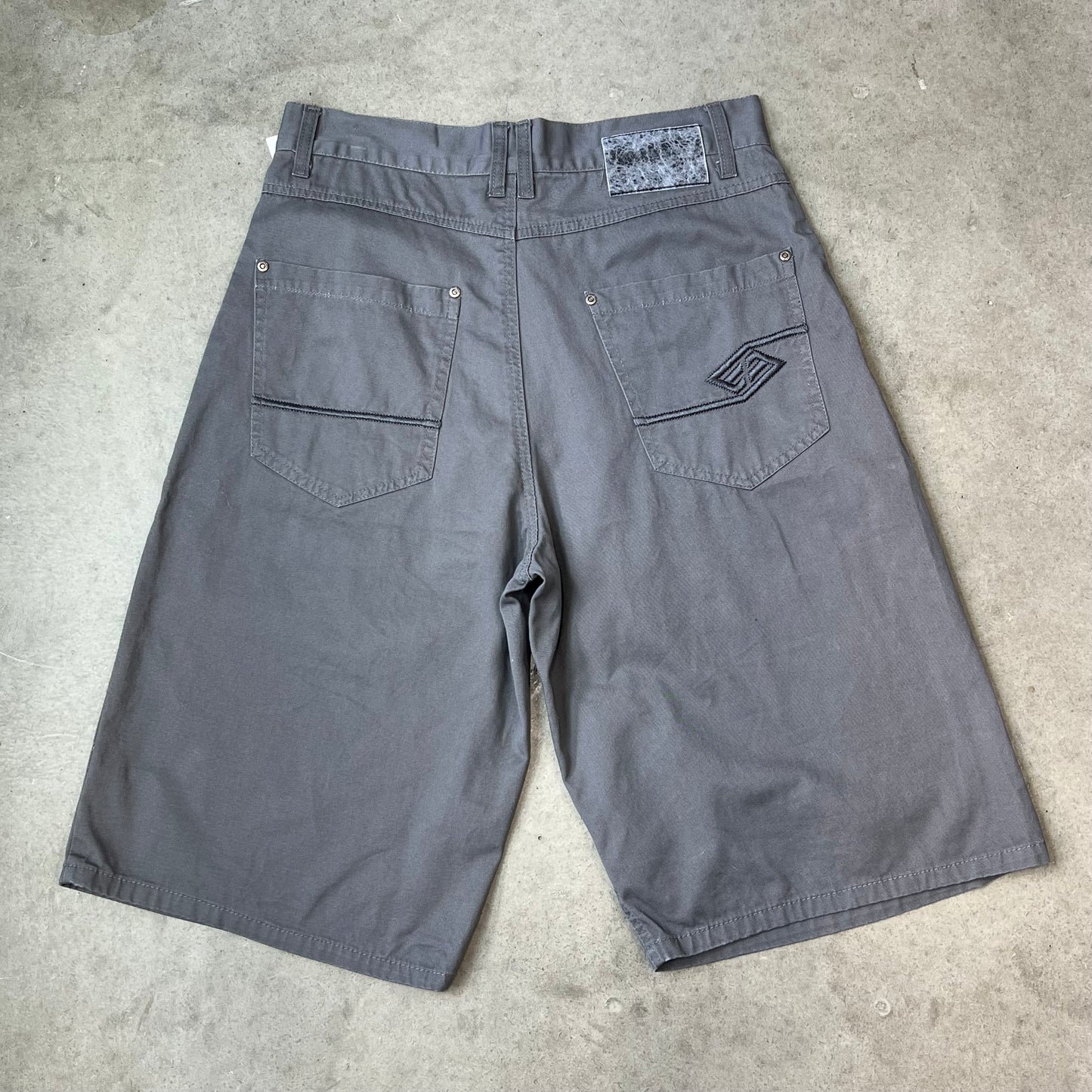 Vintage Design Shorts
