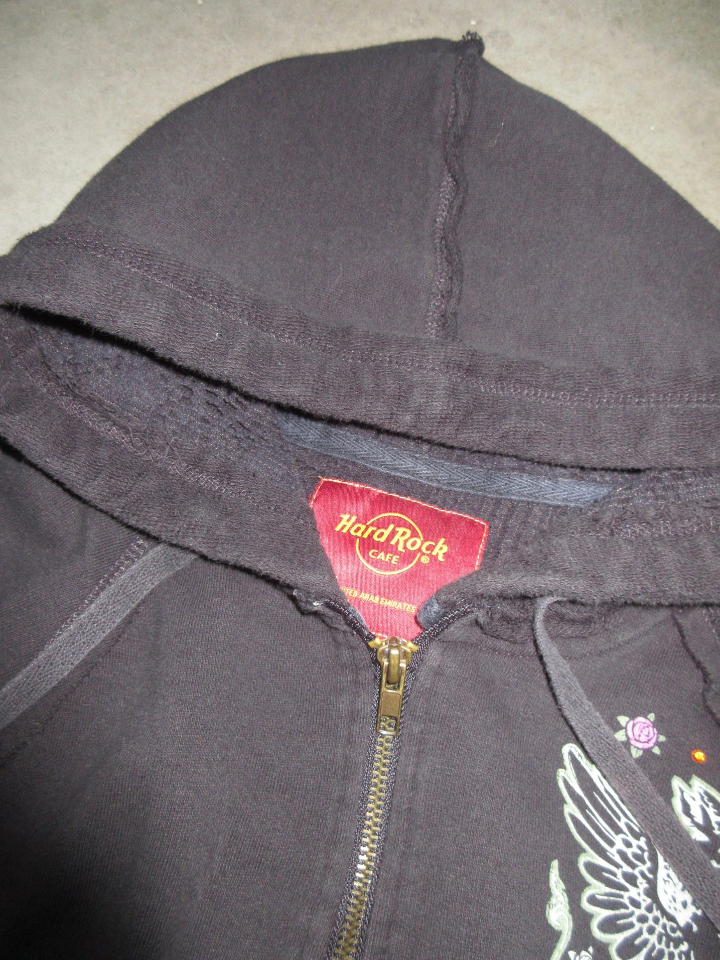Vintage Design Zip Top