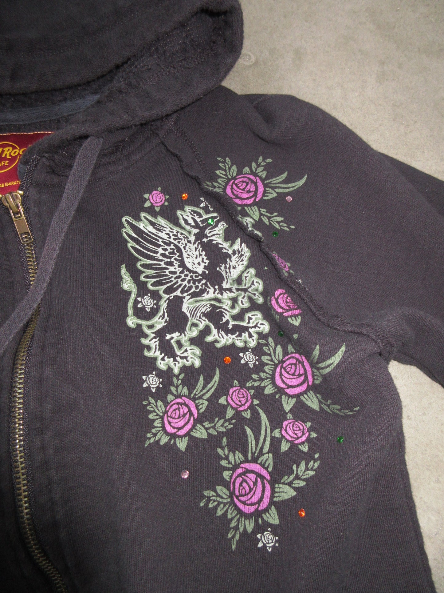 Vintage Design Zip Top