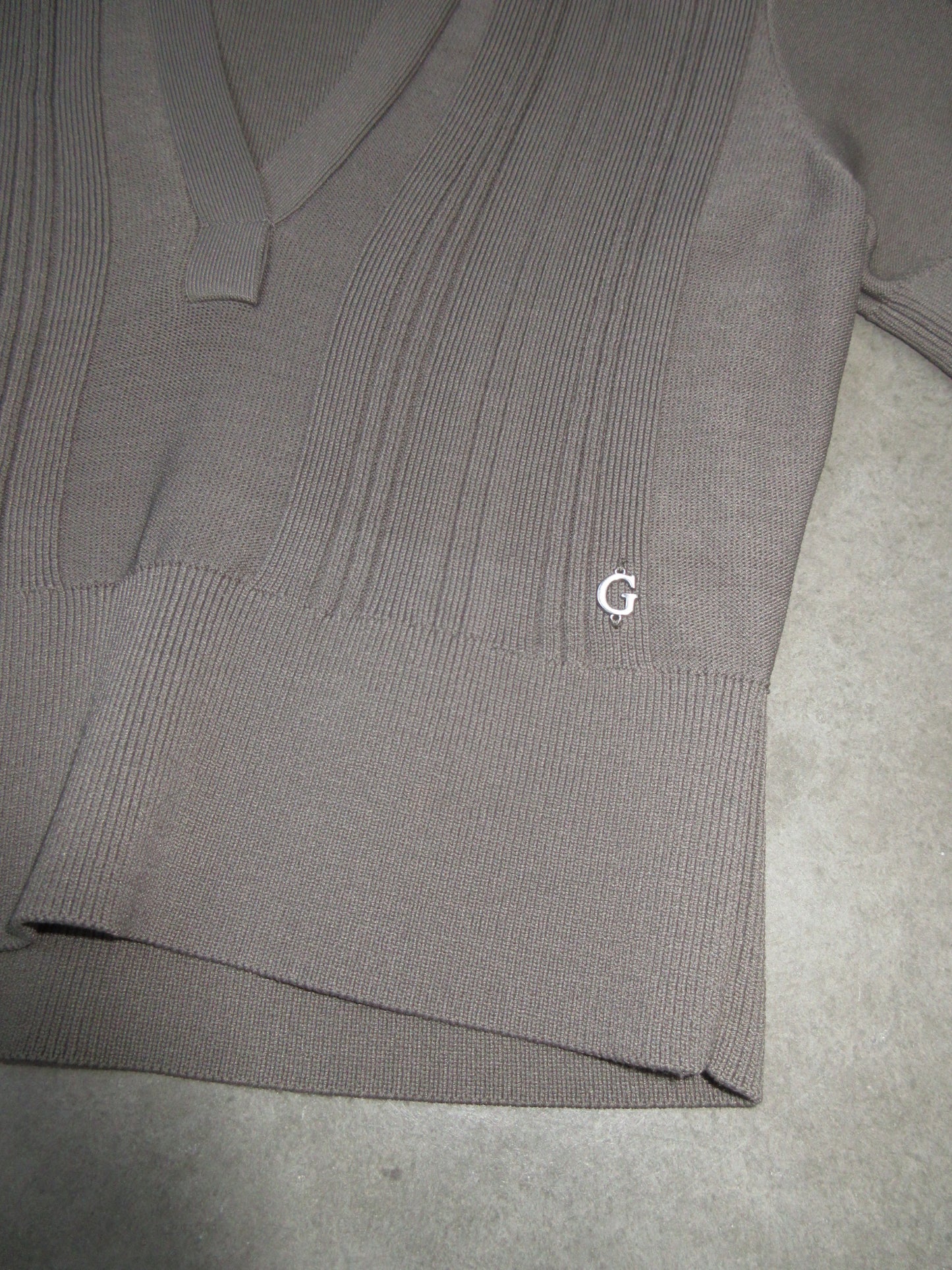 Guess Vintage Design Top