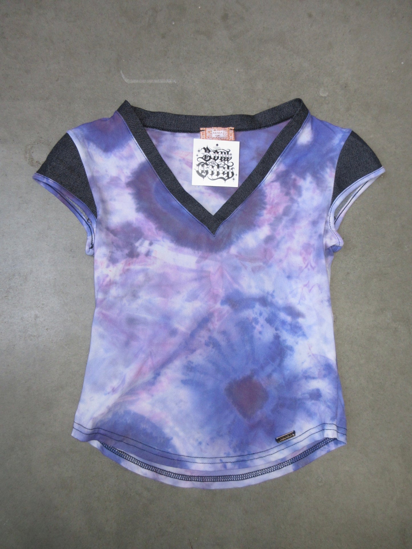 Vintage Design  Top