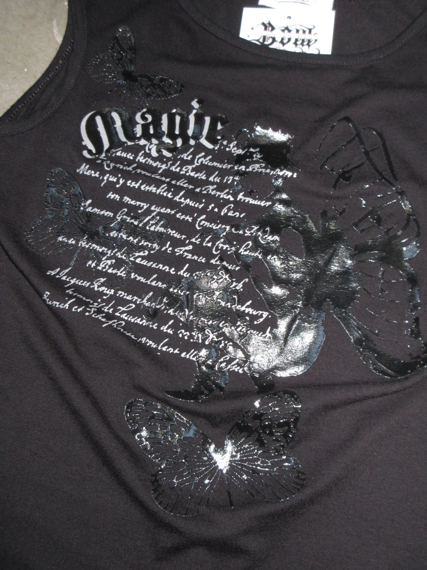 Vintage Design Top