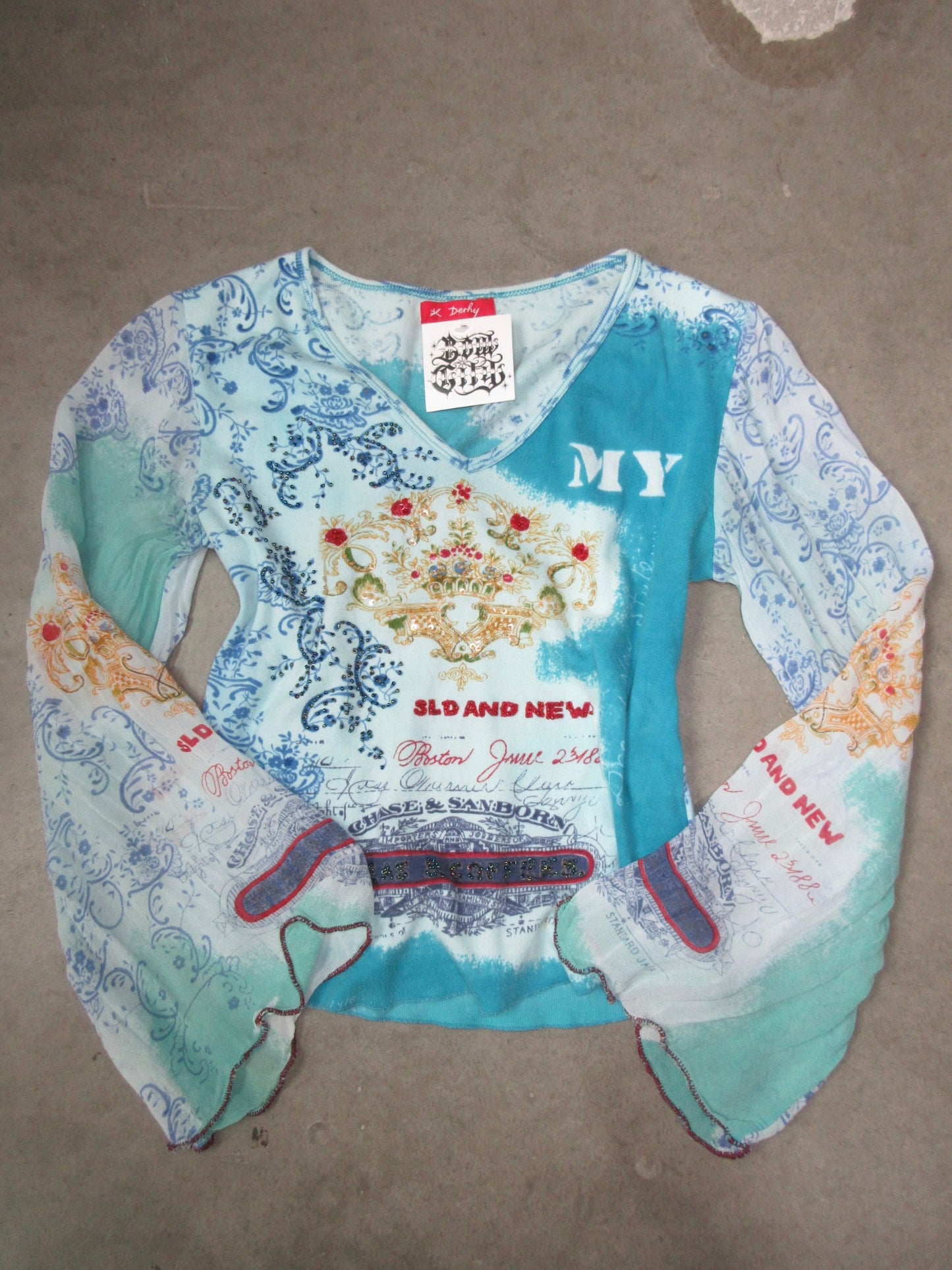 Vintage Design Top